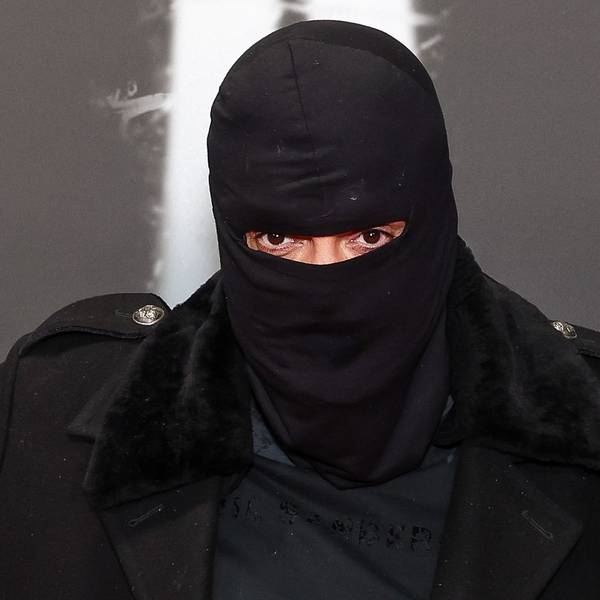 Der Rapper Haftbefehl hat mit gesundheitlichen Problemen zu kämpfen. (Bild: 2025 Getty Images/Gerald Matzka)