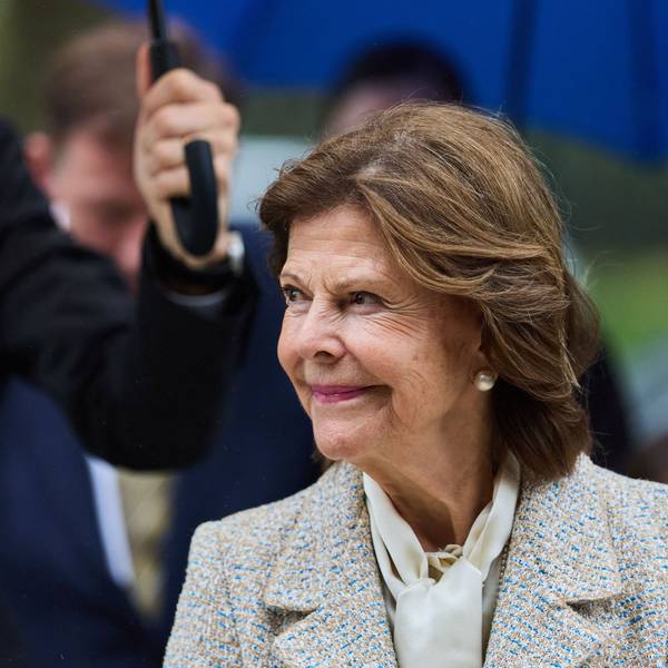 Königin Silvia von Schweden kommt zur Eröffnung des Luisen-Gymnasiums.