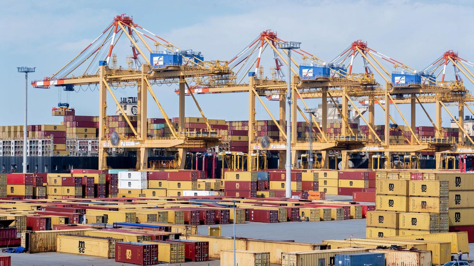 Containerterminal in Bremerhaven