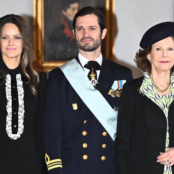 Prinzessin Sofia, Prinz Carl Philip und Königin Silvia empfangen den französischen Präsidenten Emmanuel Macron und dessen Ehefrau Brigitte im Rahmen ihres zweitägigen Staatsbesuchs in Schweden.
