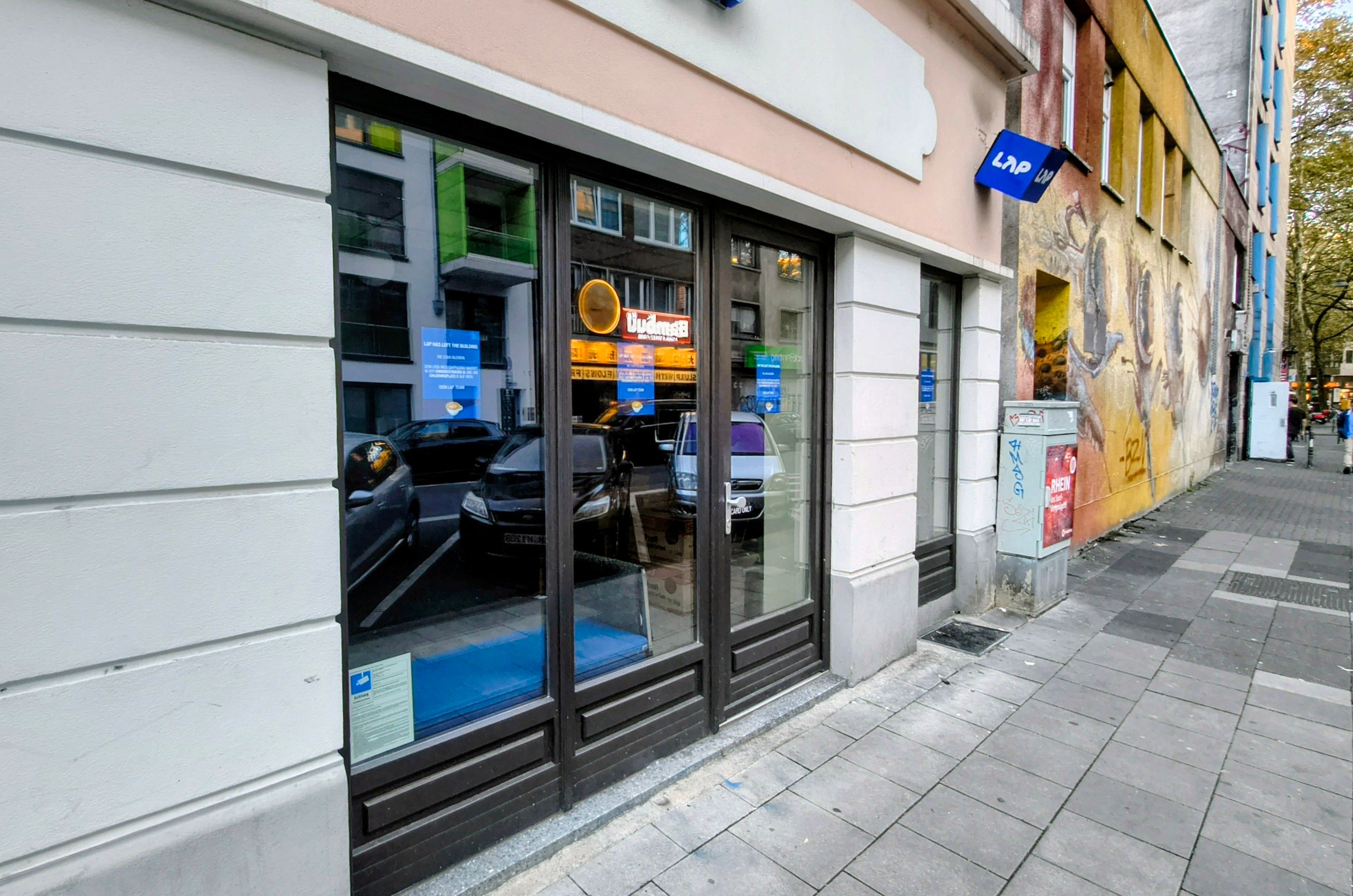 Unter anderem wurde die LAP-Filiale in der Limburger Straße in der Kölner Innenstadt geschlossen