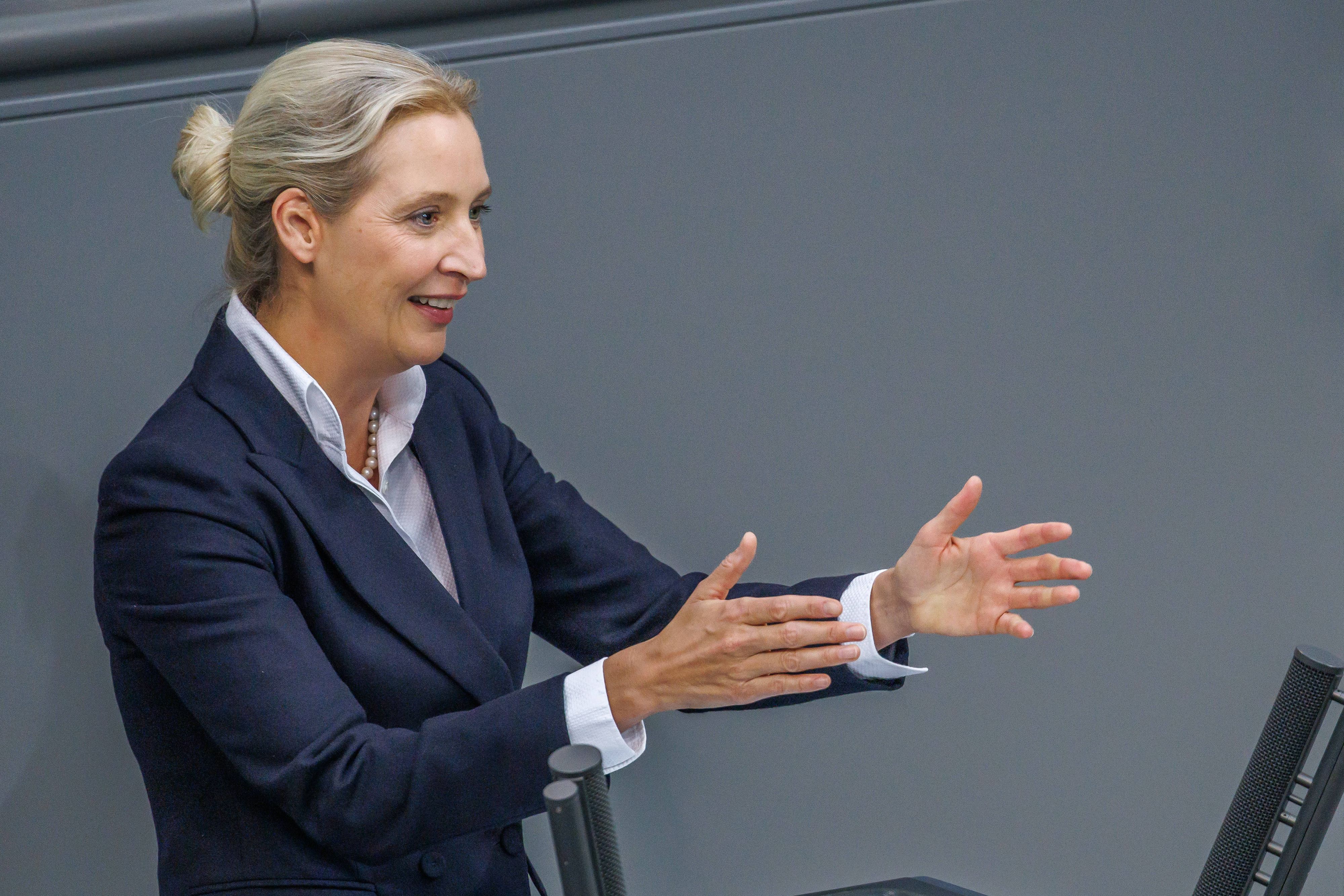 AfD-Chefin Alice Weidel während ihrer Rede im Deutschen Bundestag am 14. Oktober.