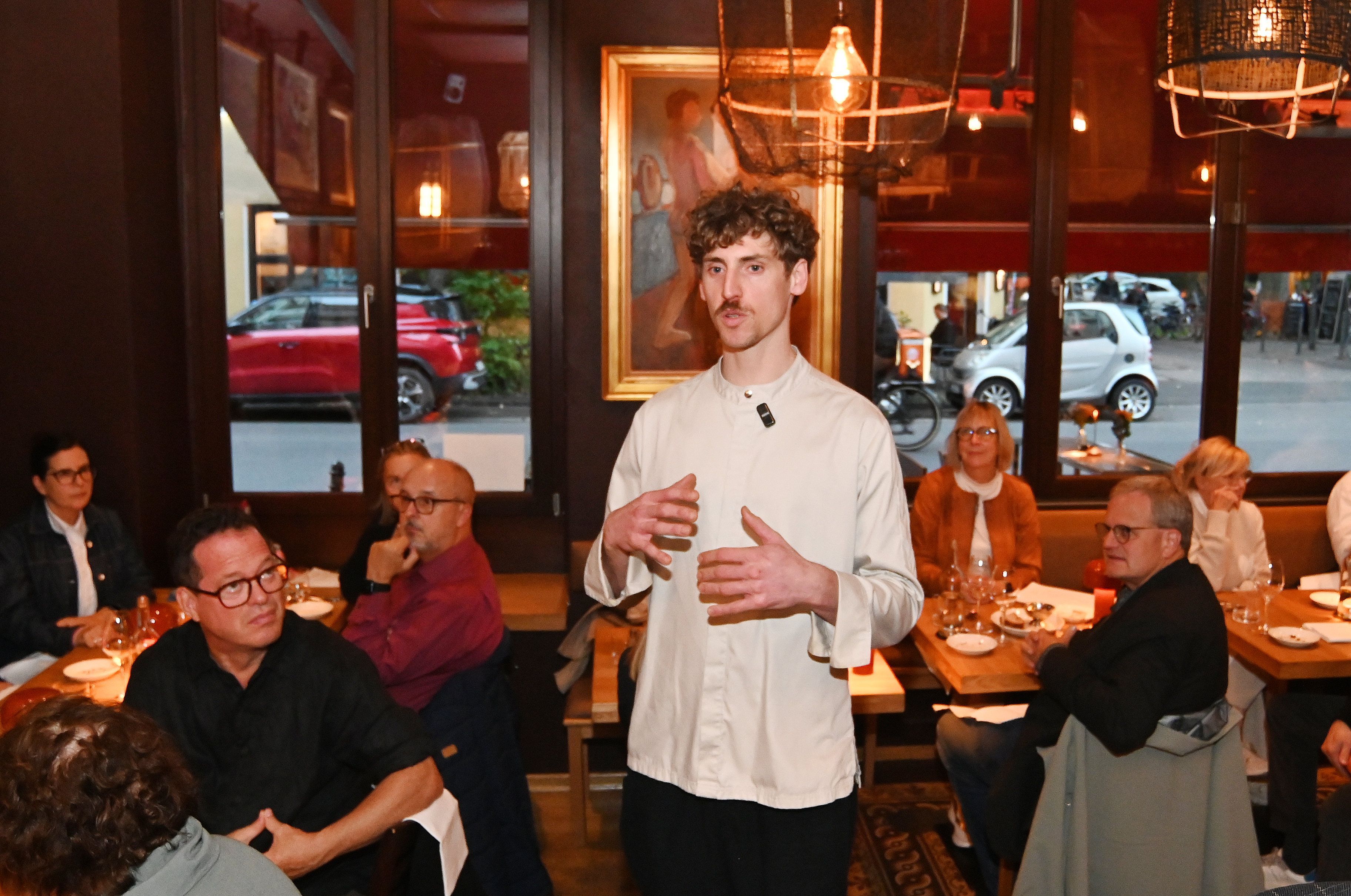 Jakob Erdsiek erzählte seine Geschichte vom Weg zum ersten eigenen Restaurant am Brüsseler Platz.