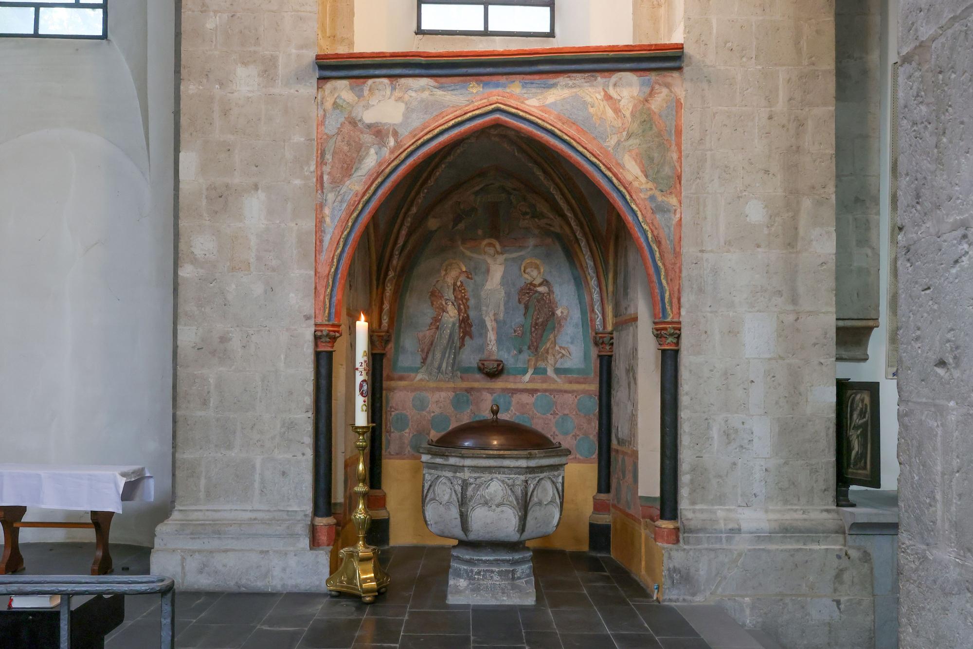 Die Taufkapelle in St. Kunibert in der Gesamtansicht.