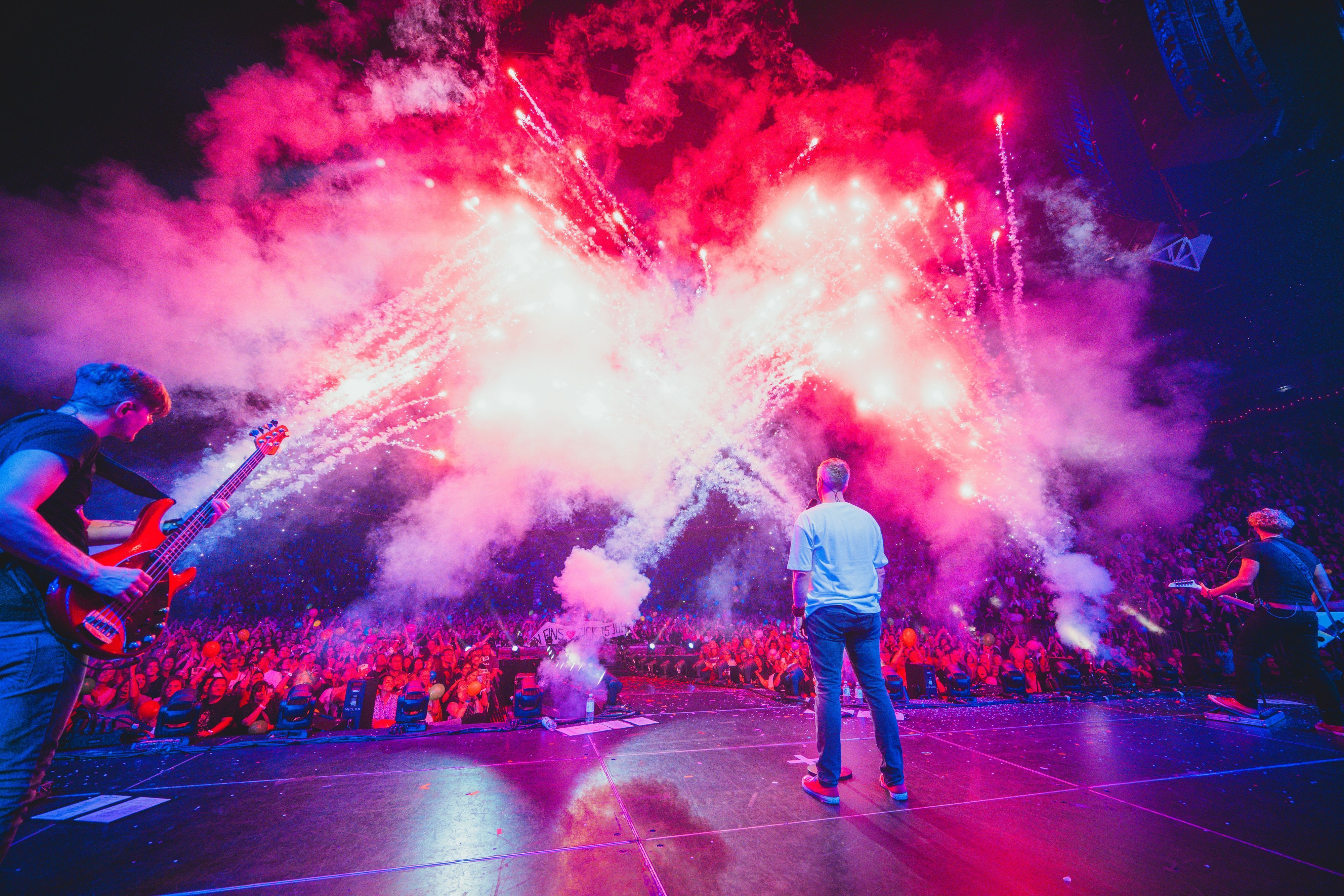 Feuerwerk beim Konzert von Kasalla.