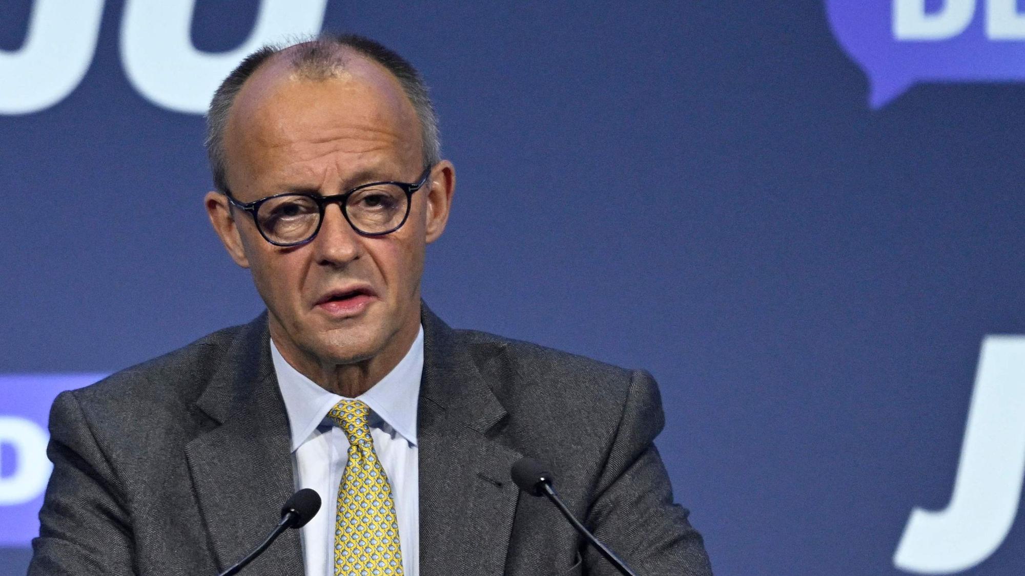 Beim JU-Deutschlandtag verspricht Friedrich Merz eine Rentenreform ohne Abstriche.
