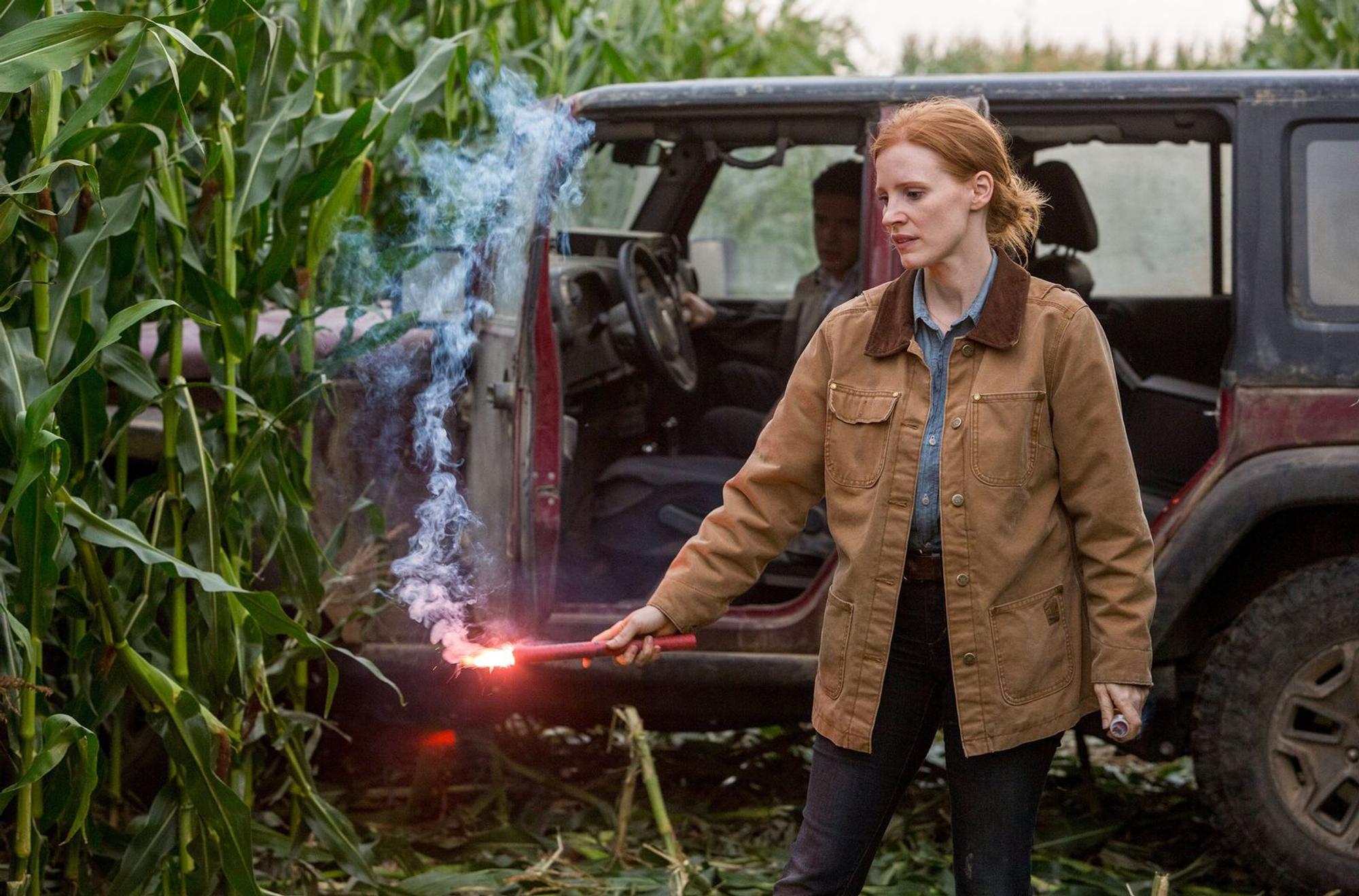 Unten auf der Erde kämpft Coopers Tochter Murphy (Jessica Chastain) ums Überleben. (Bild: © 2014 Warner Bros./Paramount Pictures/Alle Rechte vorbehalten )