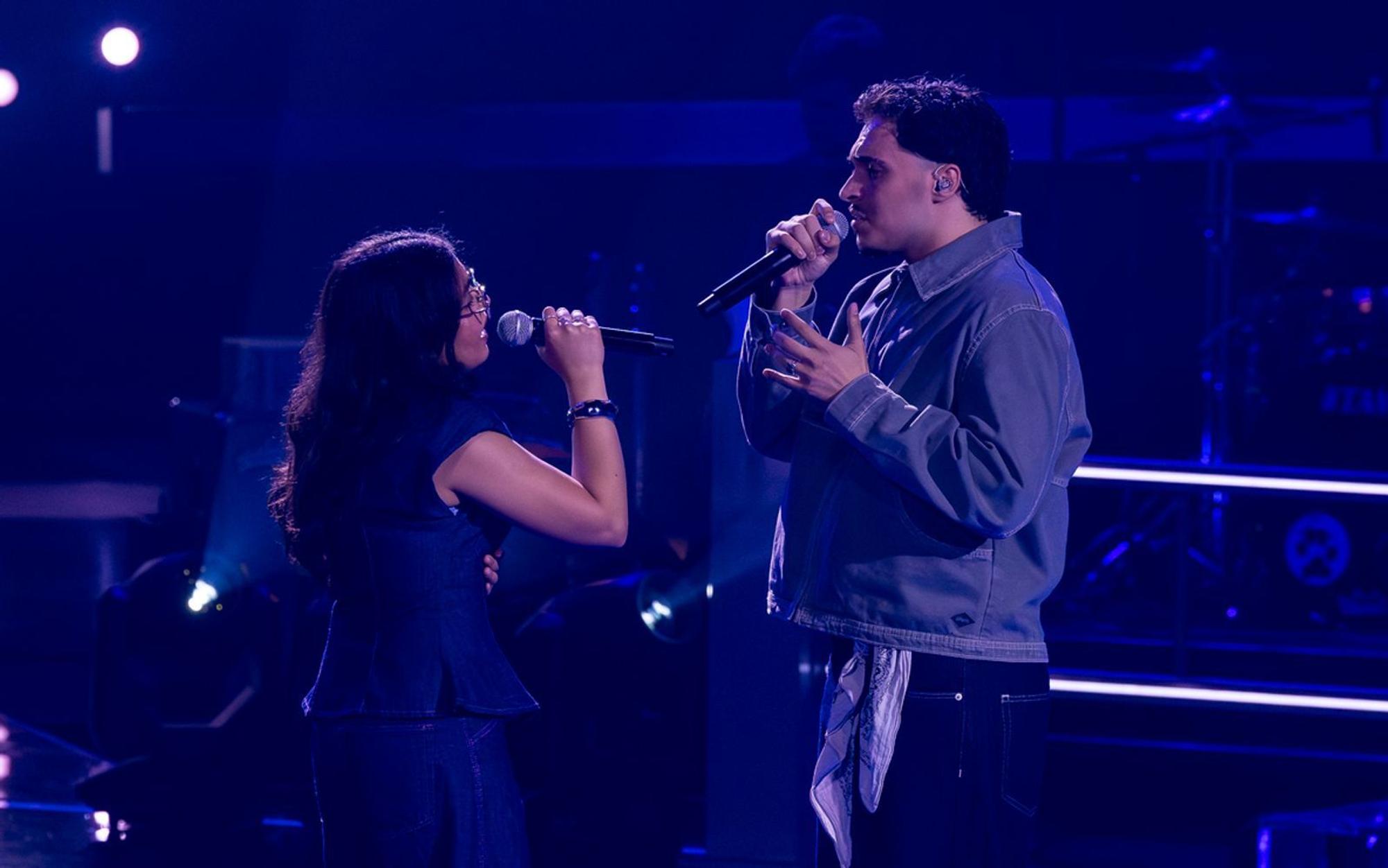Aylin Basar und Diogo Rosa gelang bei „The Voice of Germany“ ein Battle voller großer Gefühle. (Bild: Joyn / Richard Hübner)