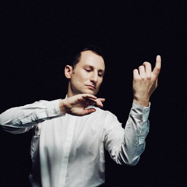 Antoine Tamestit spielt eine unsichtbare Bratsche.