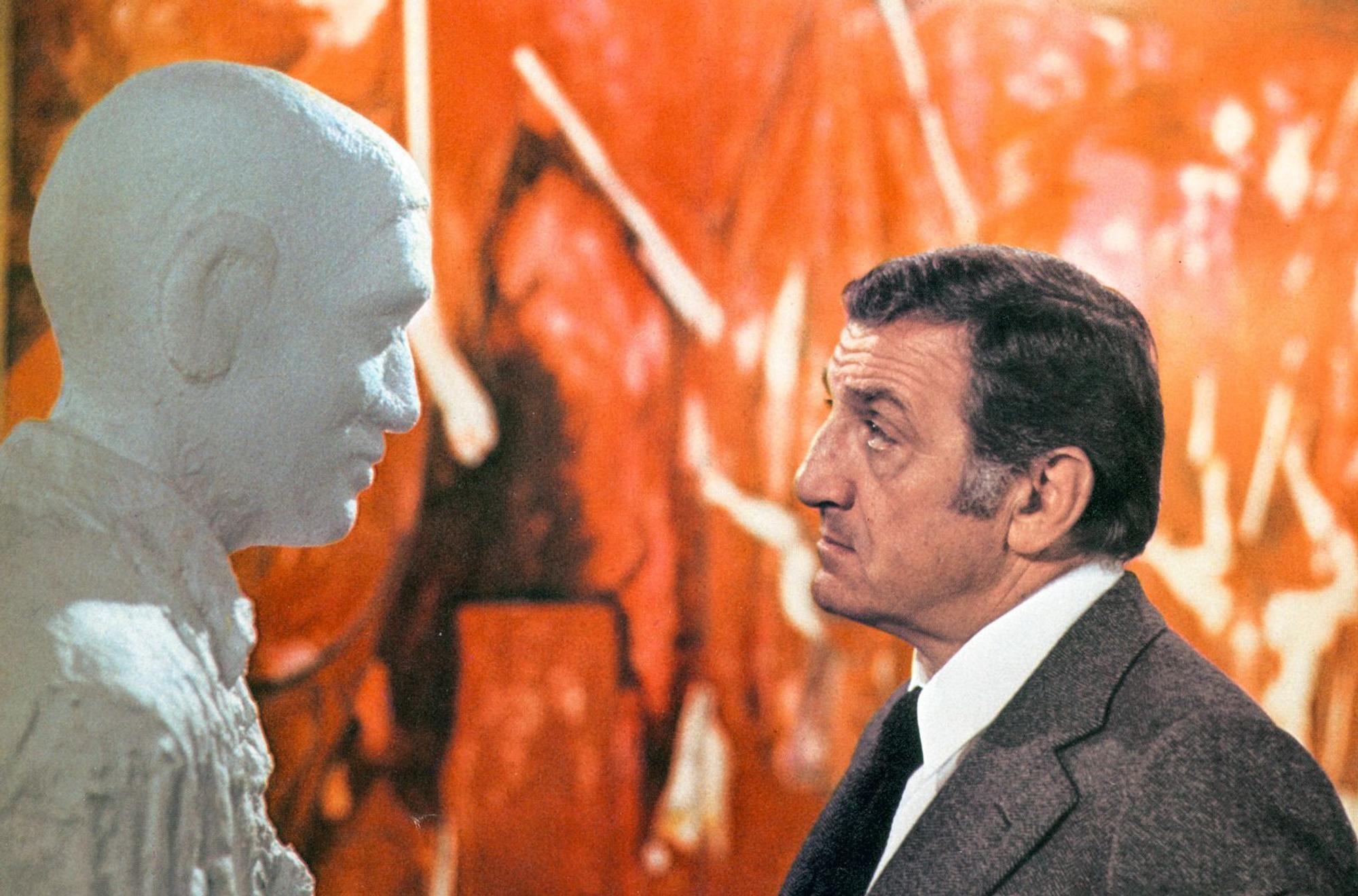Inspektor Rogas (Lino Ventura) findet bei seinen Vorgesetzten wenig Unterstützung, als er eine spektakuläre Mordserie untersucht. (Bild: ARTE / Sergio Strizzi)