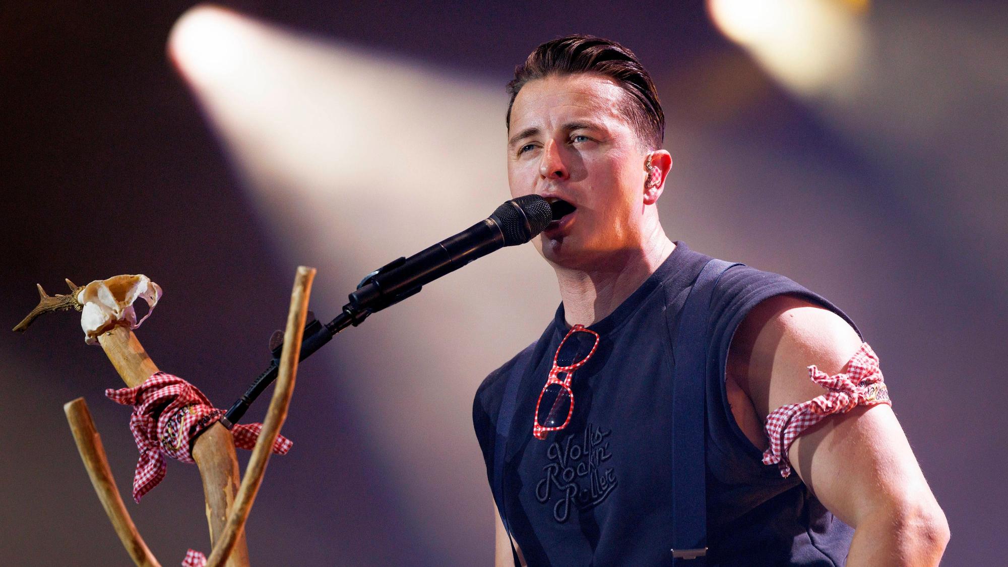 Andreas Gabalier bei einem Auftritt in der Lanxess-Arena im Jahr 2023