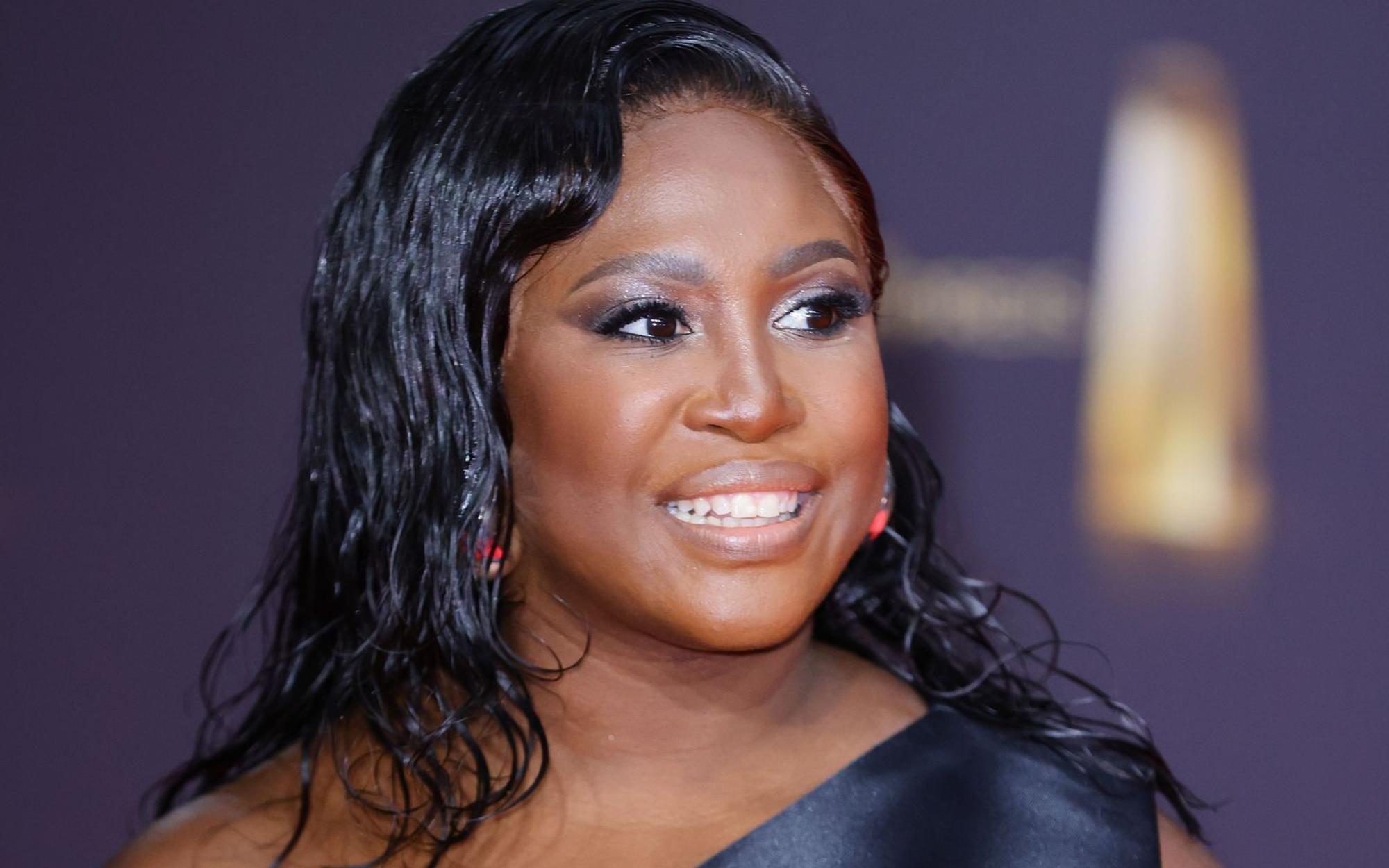 Motsi Mabuse (45) hält ihr Familienleben weitgehend aus der Öffentlichkeit heraus. Nun launcht sie jedoch zwei WDR-Produktionen, in denen sie sich von einer sehr privaten Seite zeigt. (Bild: 2024 Getty Images/Joshua Sammer)