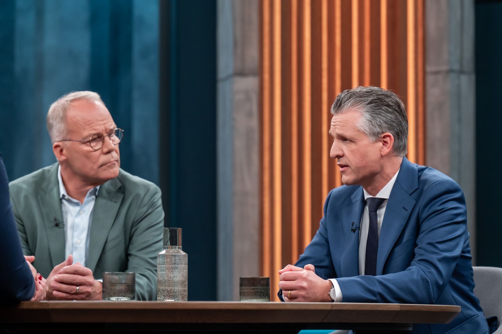 Matthias Miersch und Thorsten Frei wurden nicht müde, die Stabilität der schwarz-roten Regierung zu betonen. (Bild: ARD/Thomas Ernst)