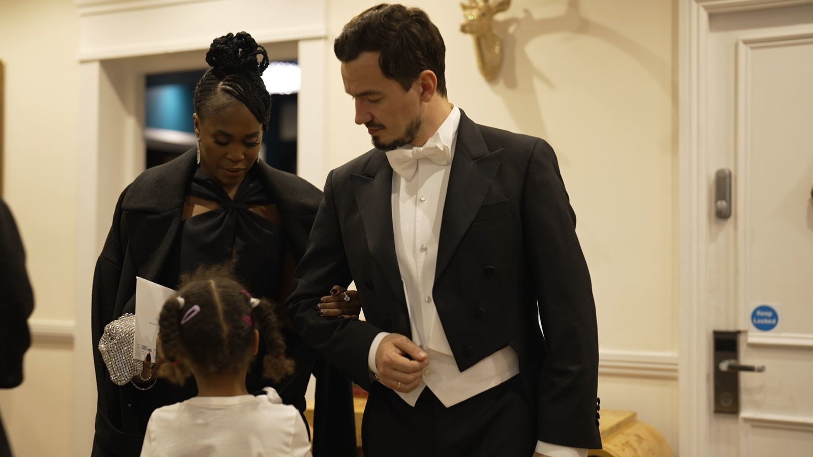 Gemeinsam mit ihrem Ehemann Evgenij Voznyuk (42) zieht Tänzerin Motsi Mabuse eine Tochter groß. (Bild: ITV Studios Germany)