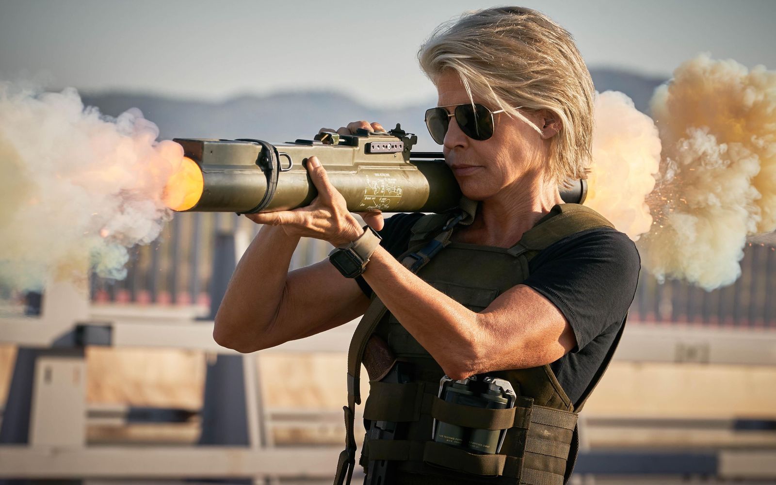Sarah Connor (Linda Hamilton) ist so schlagkräftig wie eh und je.  (Bild: 2019 Skydance Productions, LLC, Paramount Pictures Corporation and Twentieth Century Fox Film Corporation. All rights reserved. / Kerry Brown)