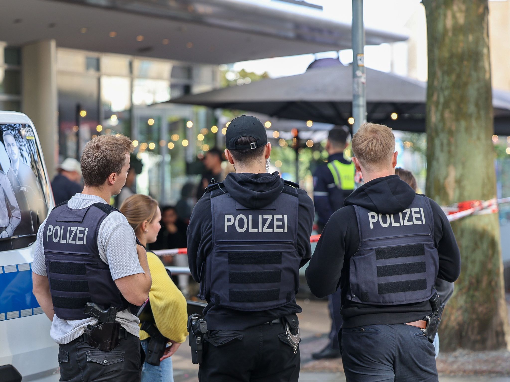 Zwei Männer verhelfen Häftling zur Flucht