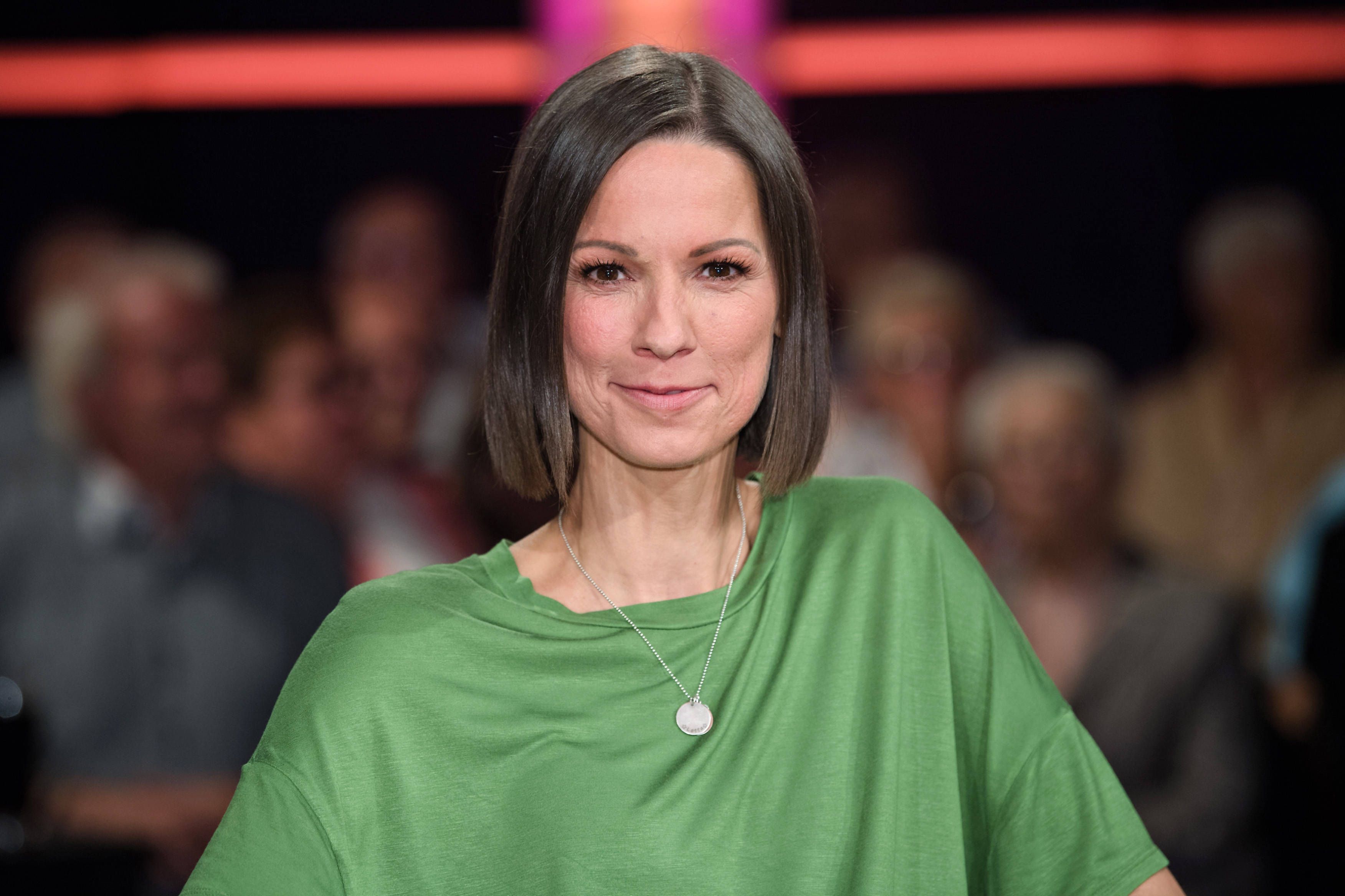 Christina Stürmer anläßlich der Aufzeichnung der MDR - Talkshow Riverboat.