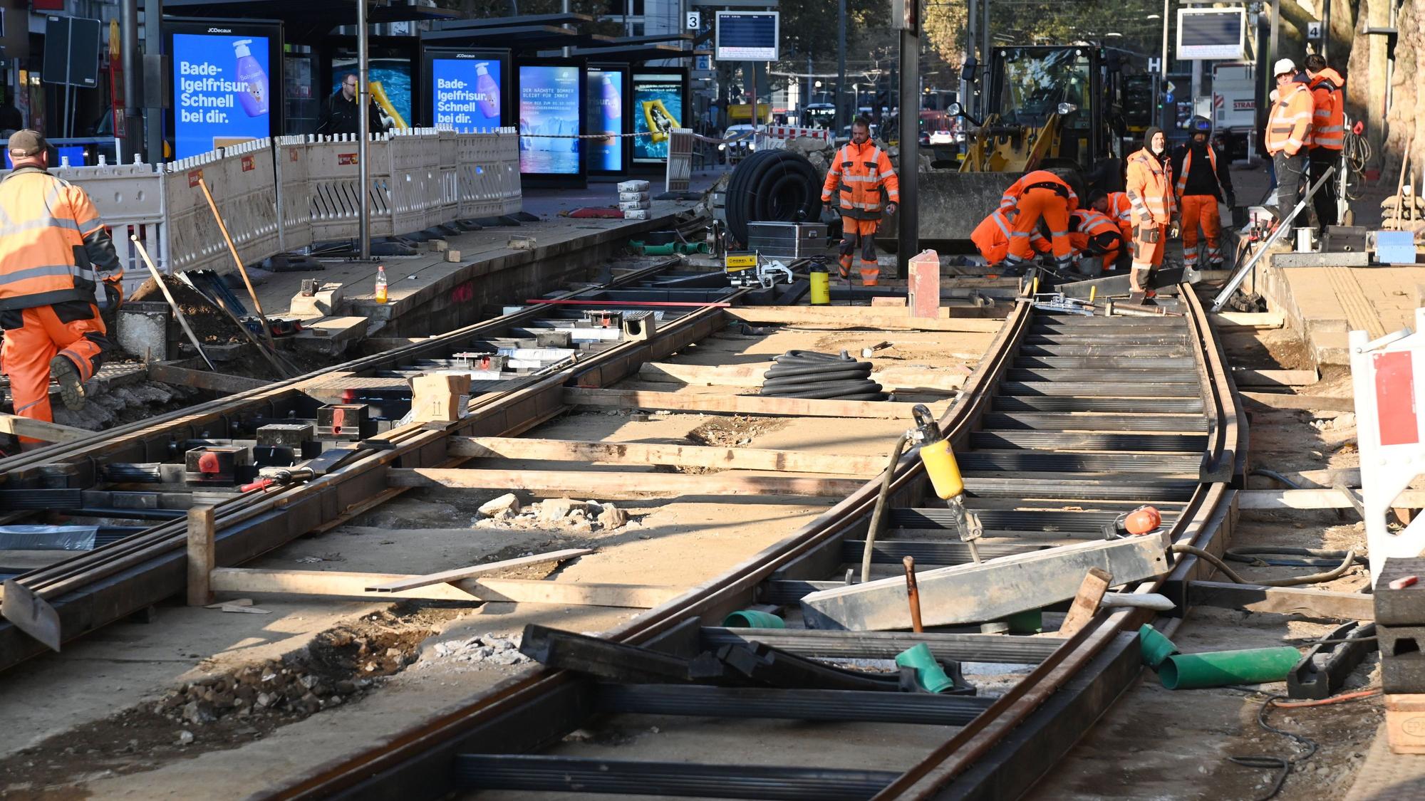 20.10.2026 Köln. KVB‑Baustelle an der Haltestelle Neumarkt. Foto: Alexander Schwaiger