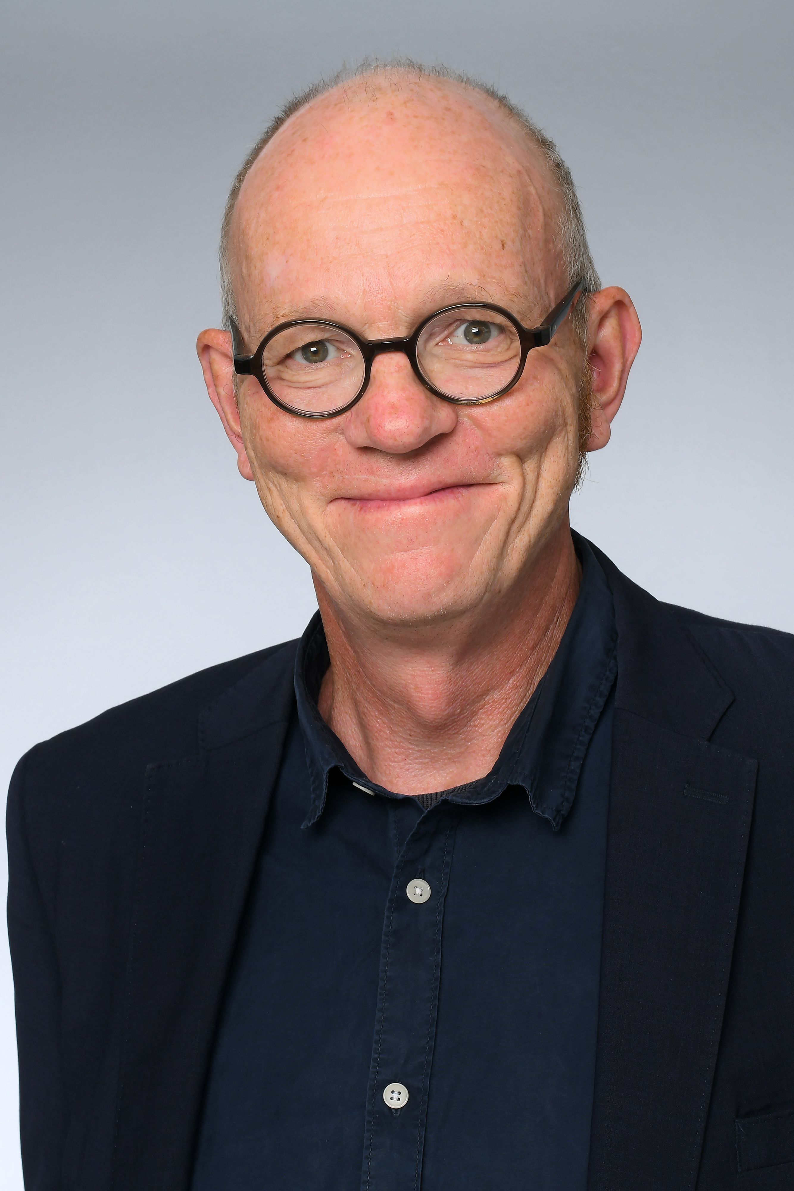 Sascha Köpke ist Leiter des Instituts für Pflegewissenschaft an der Universität zu Köln.