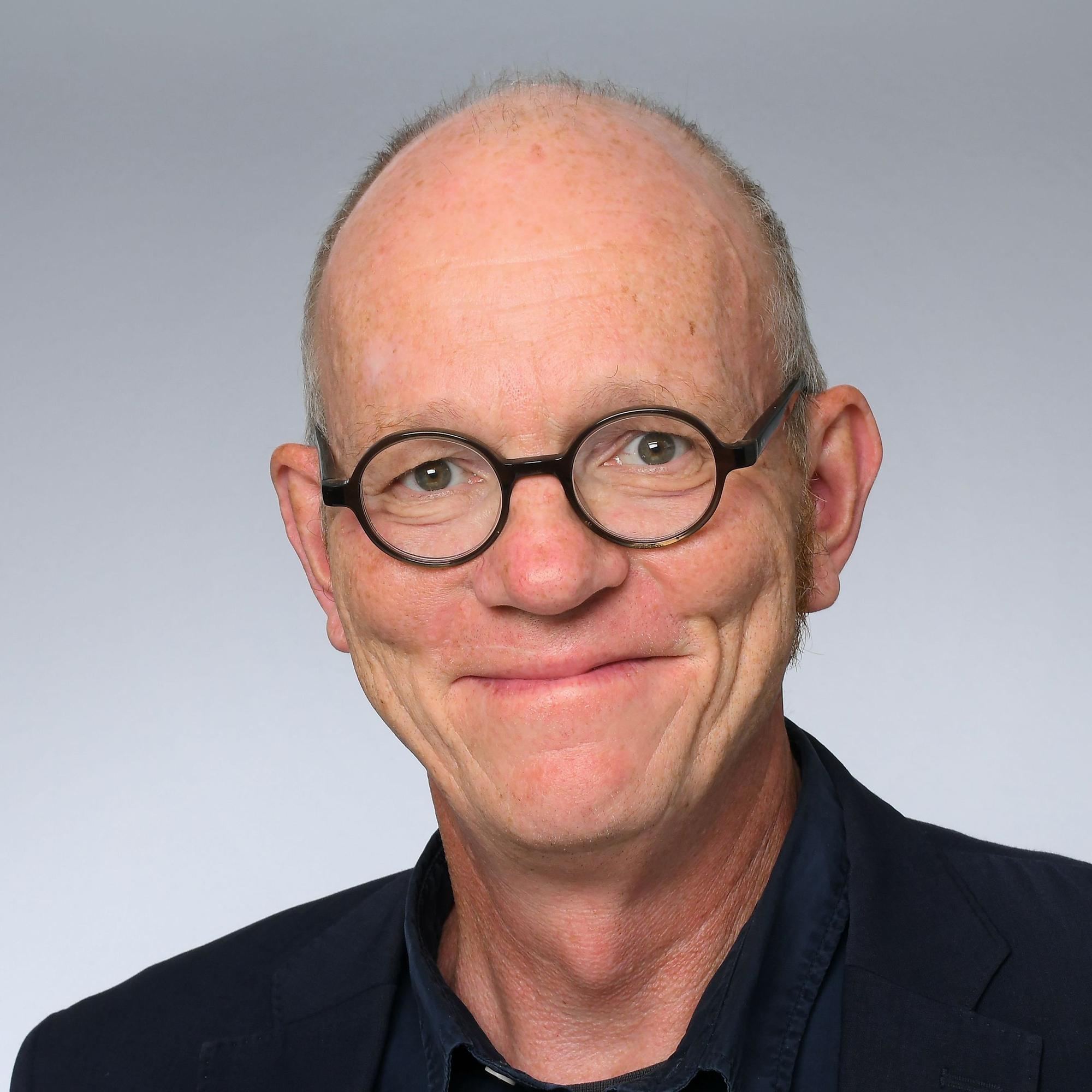 Sascha Köpke ist Leiter des Instituts für Pflegewissenschaft an der Universität zu Köln.
