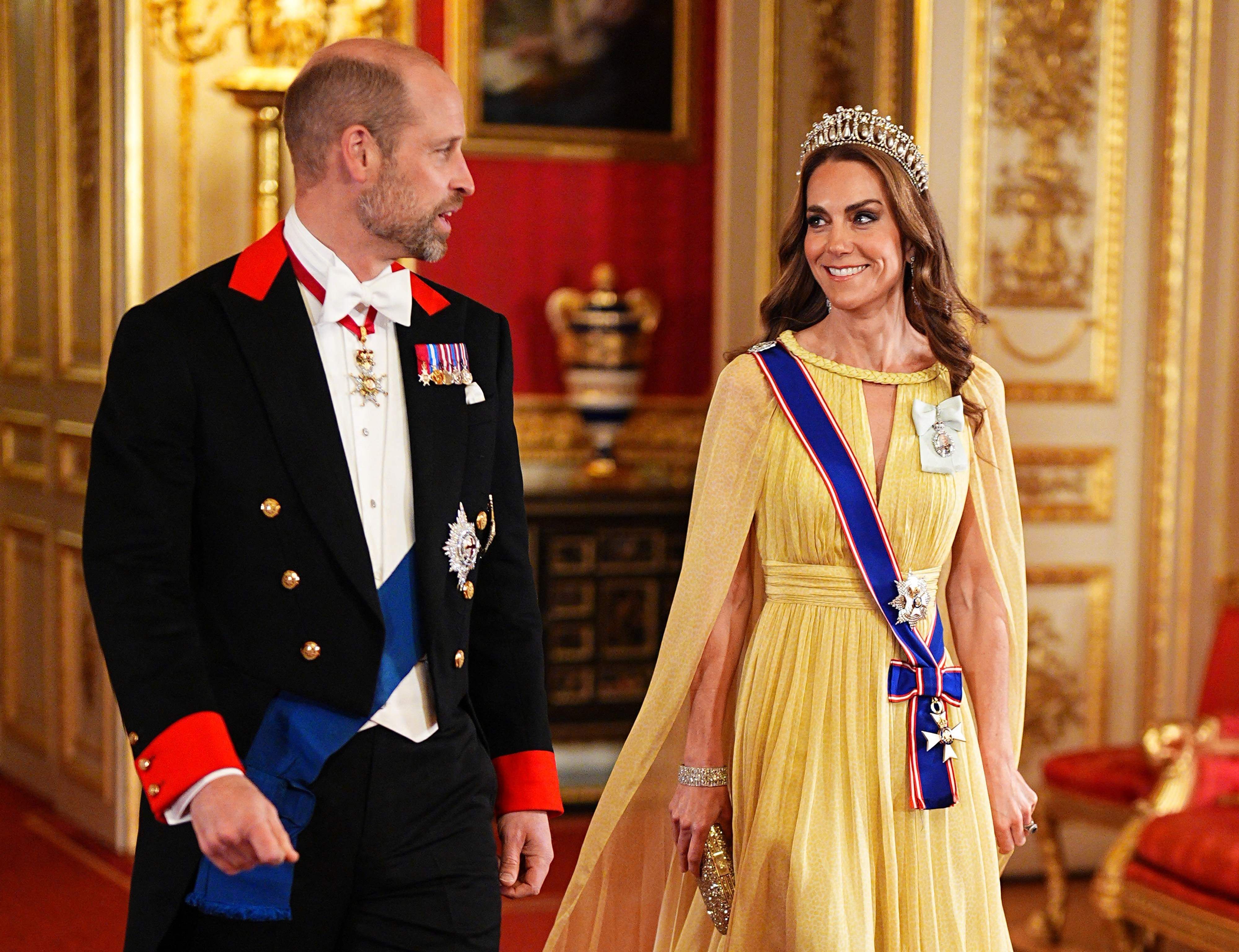 Prinz William und Prinzessin Kate treffen am 20. Oktober 2026 zum Staatsbankett auf Schloss Windsor ein. Anlass ist der dreitägige Staatsbesuch des Sultans von Oman.