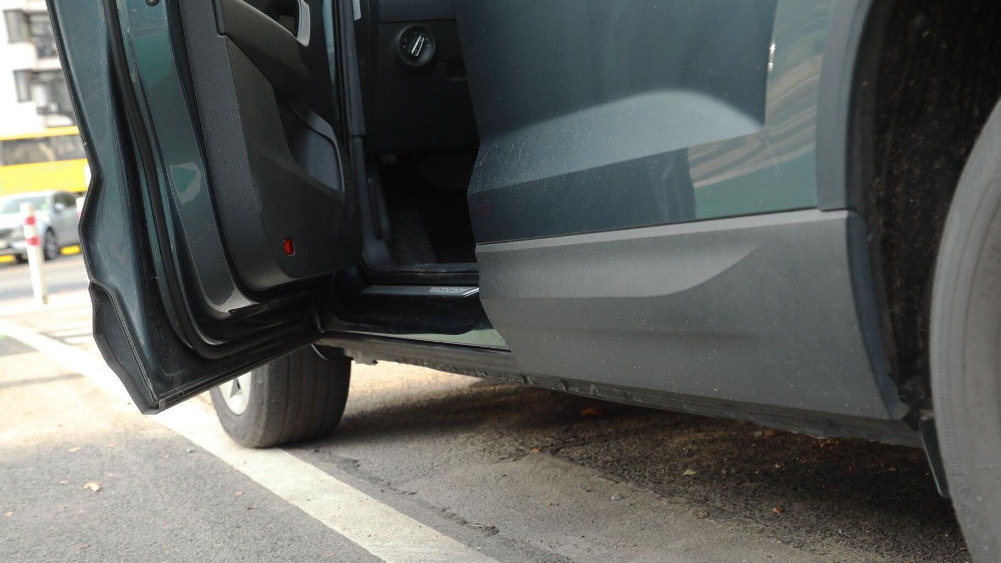 Gefahr im Gewusel der Stadt: Sogenannte Dooring-Unfälle können vor allem für Radfahrer schlimm ausgehen. (Symbolbild)