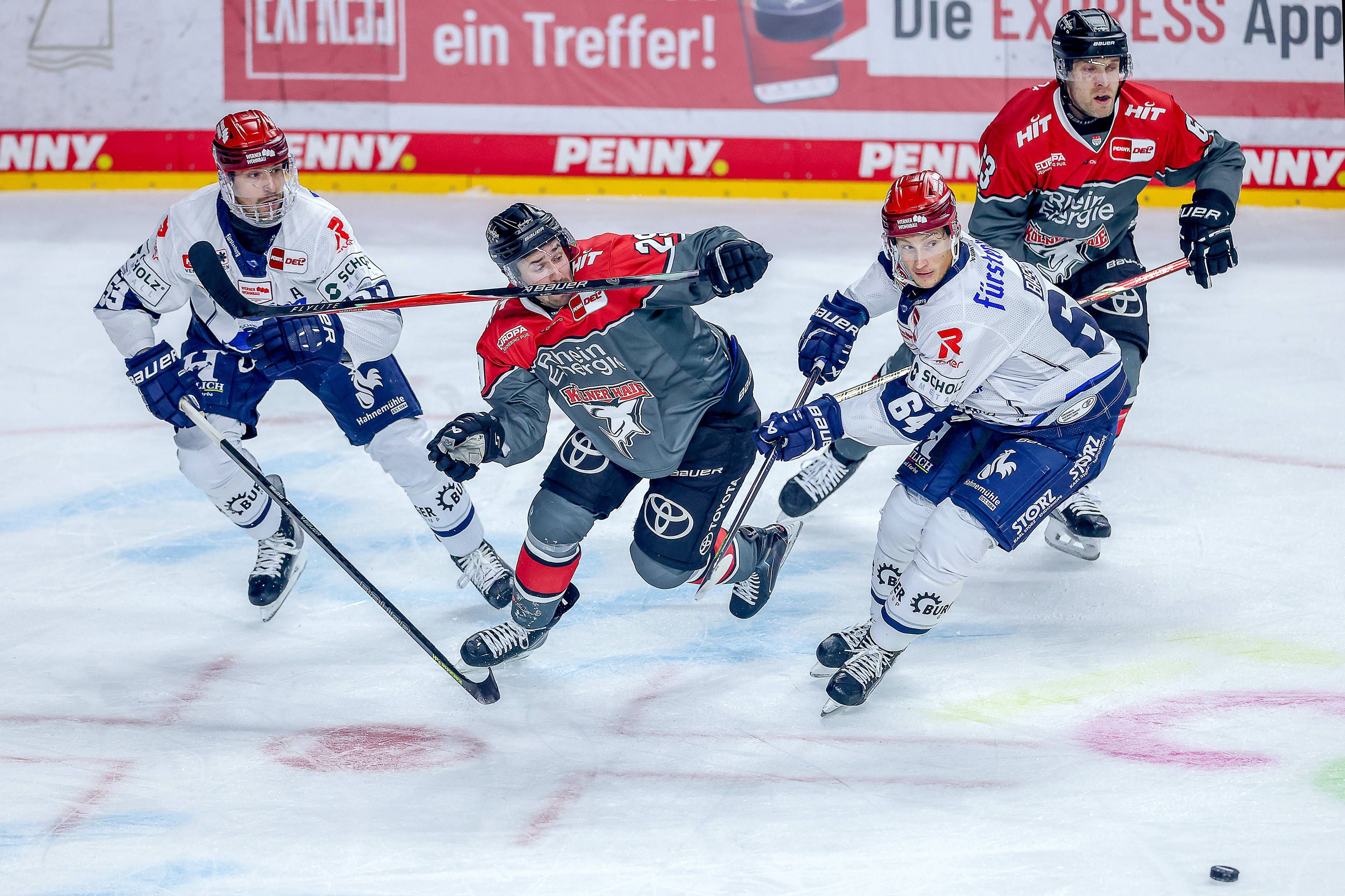 Die Haie wollen die letzte Niederlage gegen Schwenningen am Freitag gegen Straubing vergessen machen.
