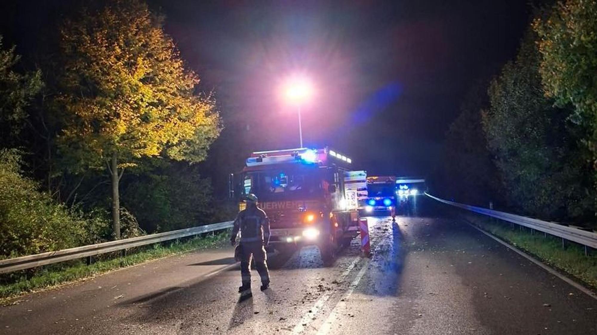 Einsätze der Feuerwehr Pulheim nach dem ersten Herbststurm.