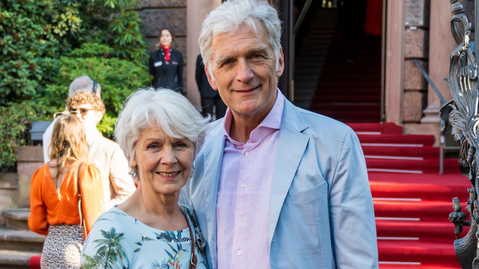 Walter Sittler und seine Frau Sigrid Klausmann waren am Freitagmorgen im ZDF-Magazin „Volle Kanne“ zu Gast. (Bild: 2022 Getty Images/Thomas Lohnes)