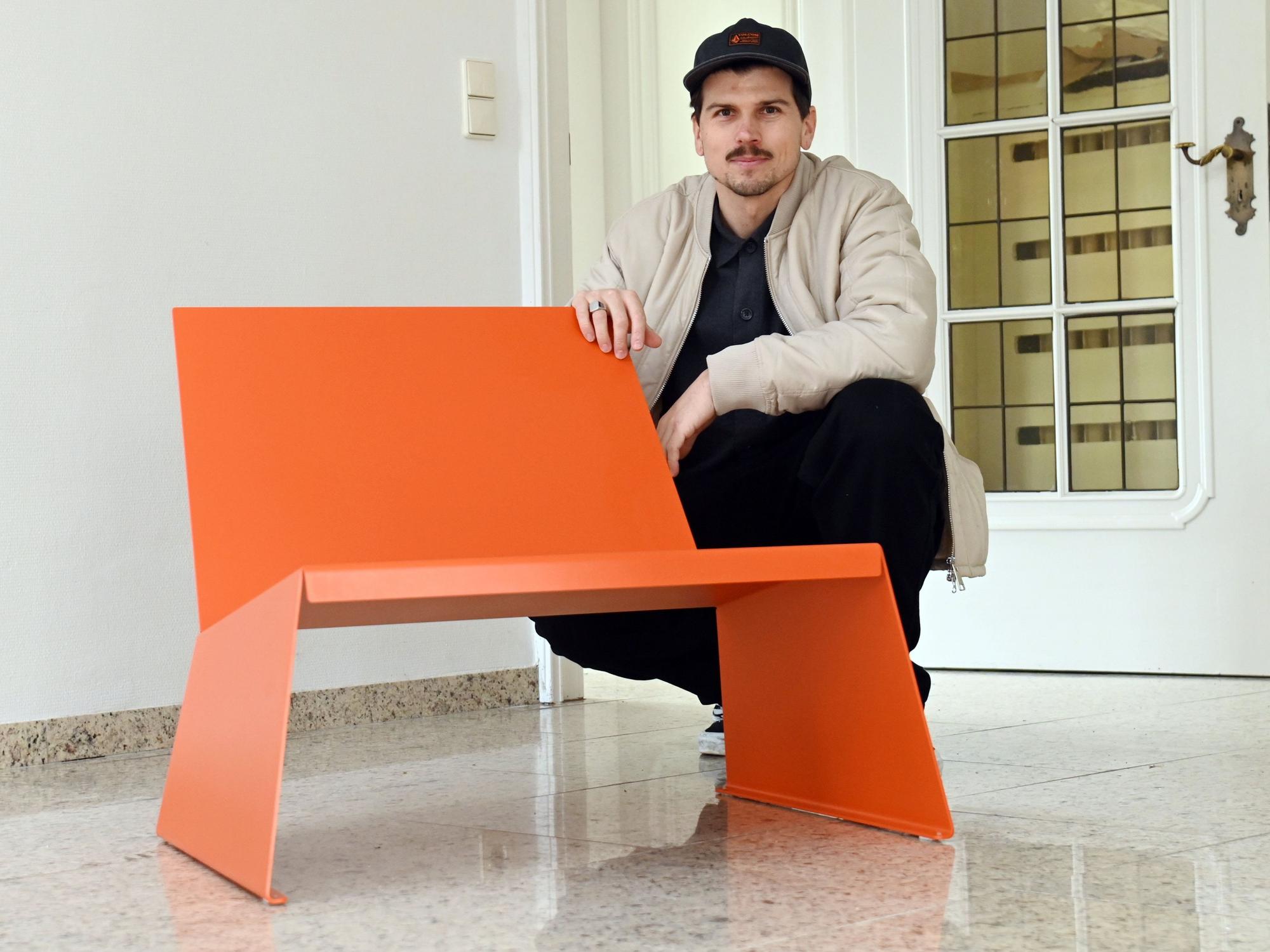 26.10.2026 Köln. Die Ausstellung Designers Tower (DT26) findet vom 27. bis 31. Oktober 2026 auf dem Gelände des historischen Weißhaus Wasserschlosses statt. Fabian Fern. Foto: Alexander Schwaiger