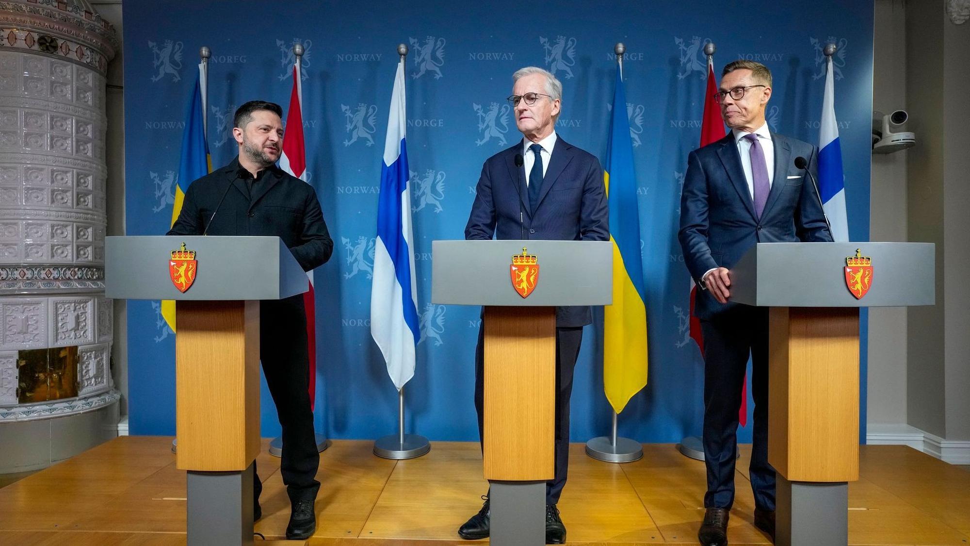 Ukraine-Krieg - Selenskyj trifft Støre und Stubb