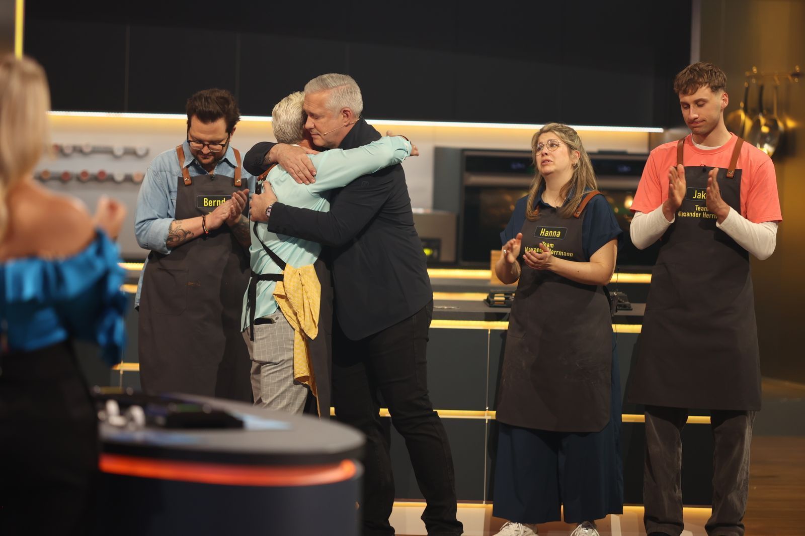 Burkhards bitterer Abschied von Alexander Herrmanns Team Gelb. (Bild: Joyn/Benedikt Müller)
