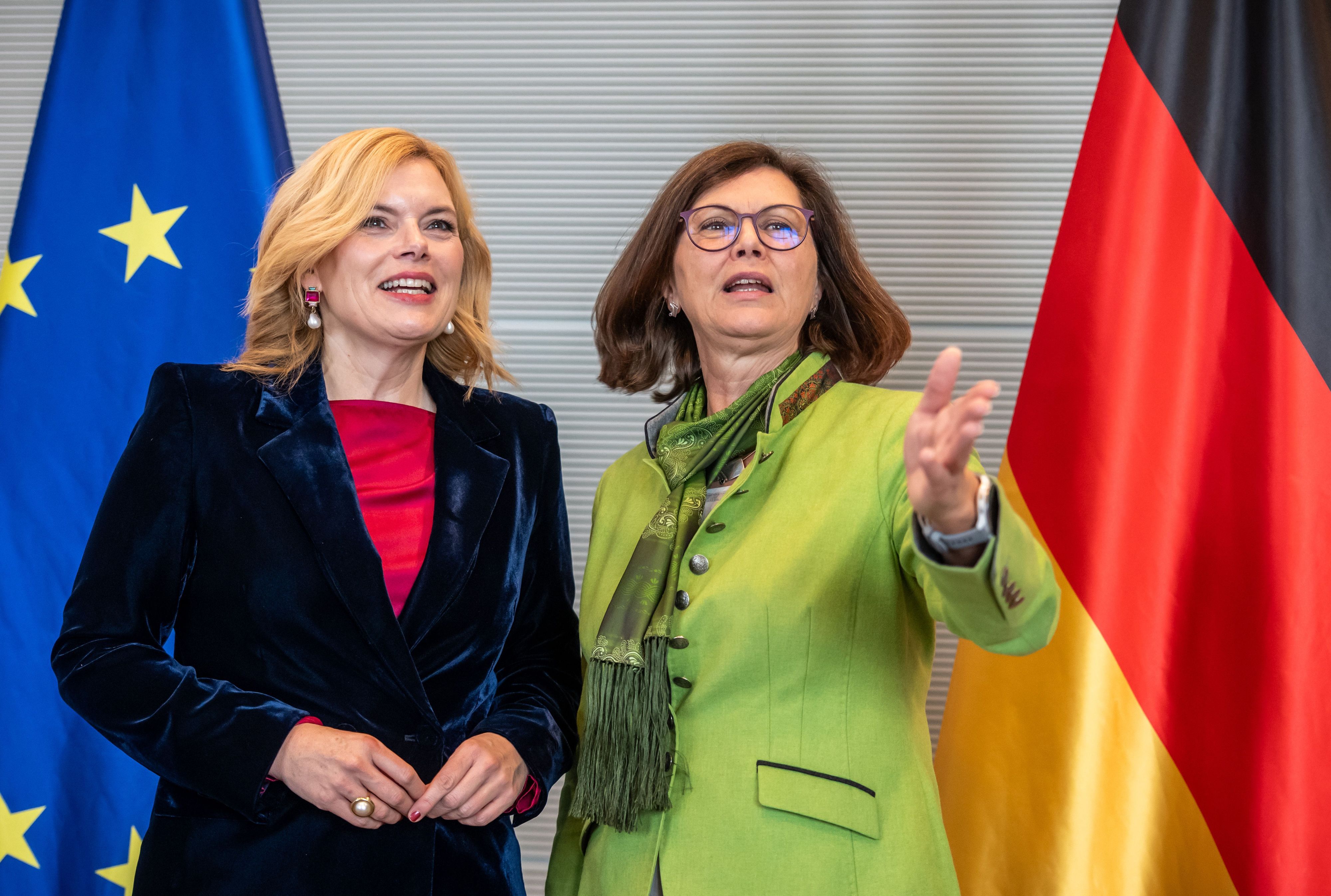 Auch Julia Klöckner (CDU, l), Bundestagspräsidentin, oder Ilse Aigner (CSU), Präsidentin des bayerischen Landtags, könnten auf Steinmeier folgen. (Archivbild)