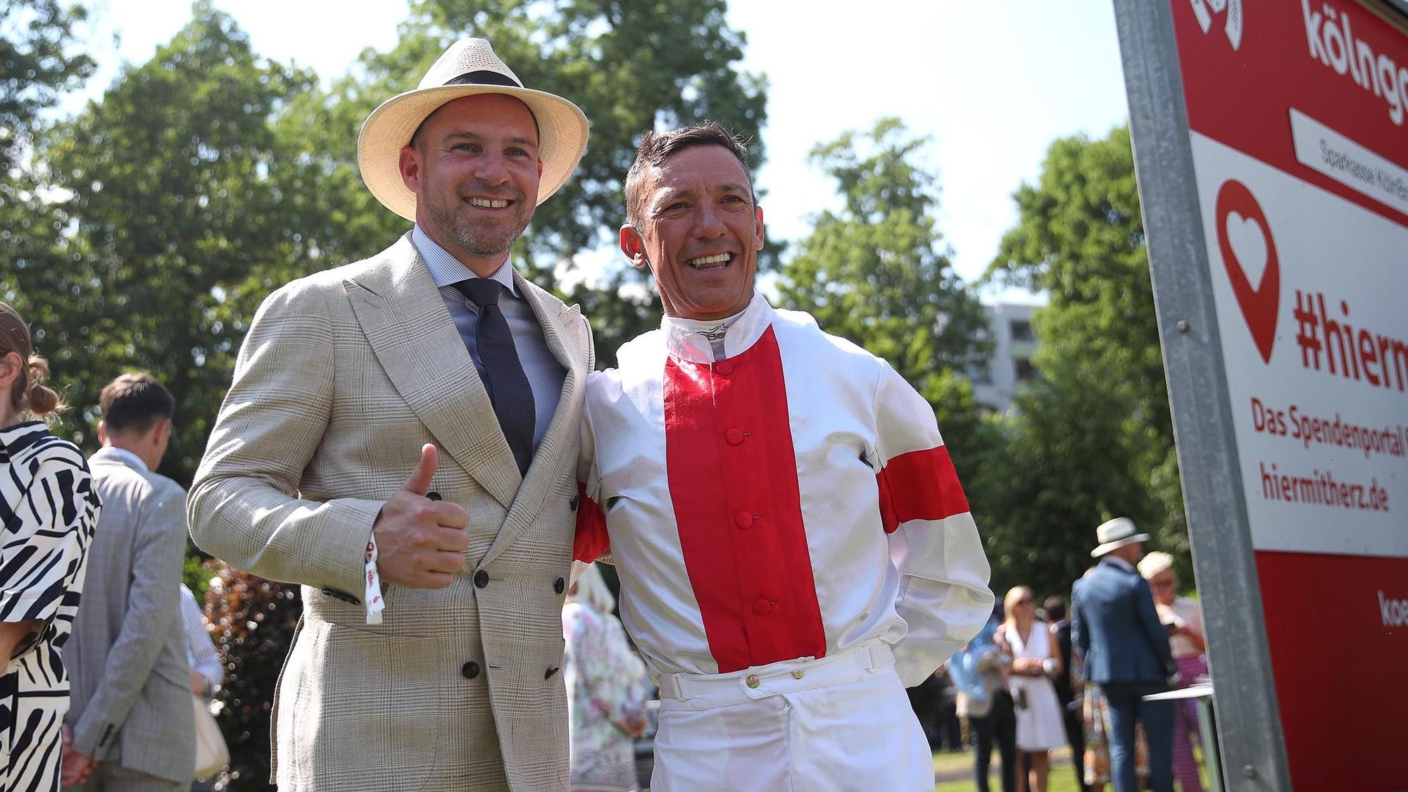 Philipp Hein und Jockey Lanfranco Dettori vor ein paar Jahren bei einem Renntag in Köln