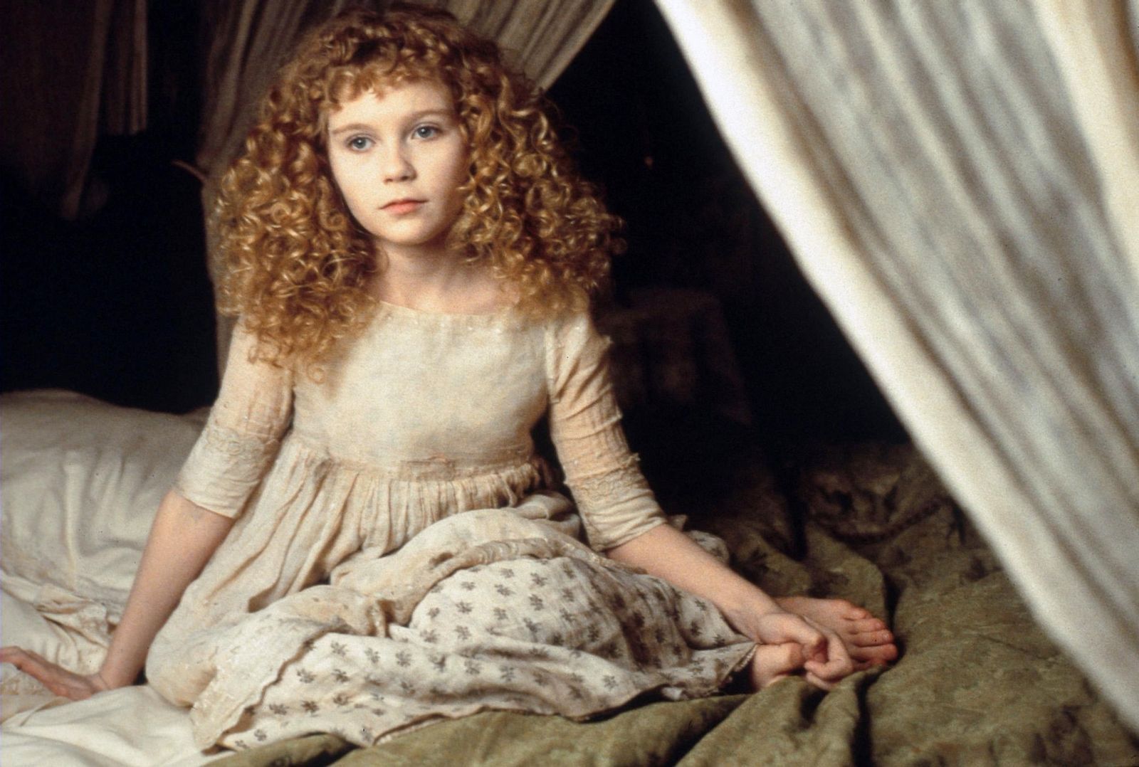 Die untote Claudia (Kirsten Dunst) wird nie zur Frau heranreifen. (Bild: RTL)