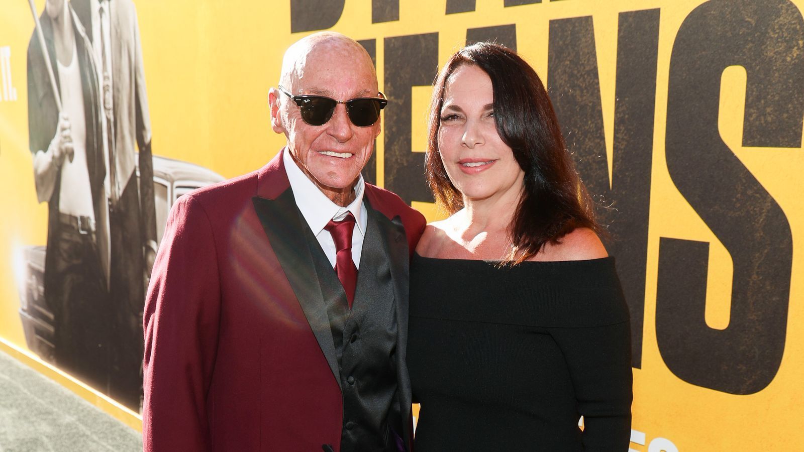 Die Kinder von Greg Scarpa, Gregory Scarpa Jr. und Linda Scarpa waren bei der Premiere von „By Any Means“ in Los Angeles ebenfalls anwesend.  (Bild: 2026 Getty Images/Phillip Faraone)
