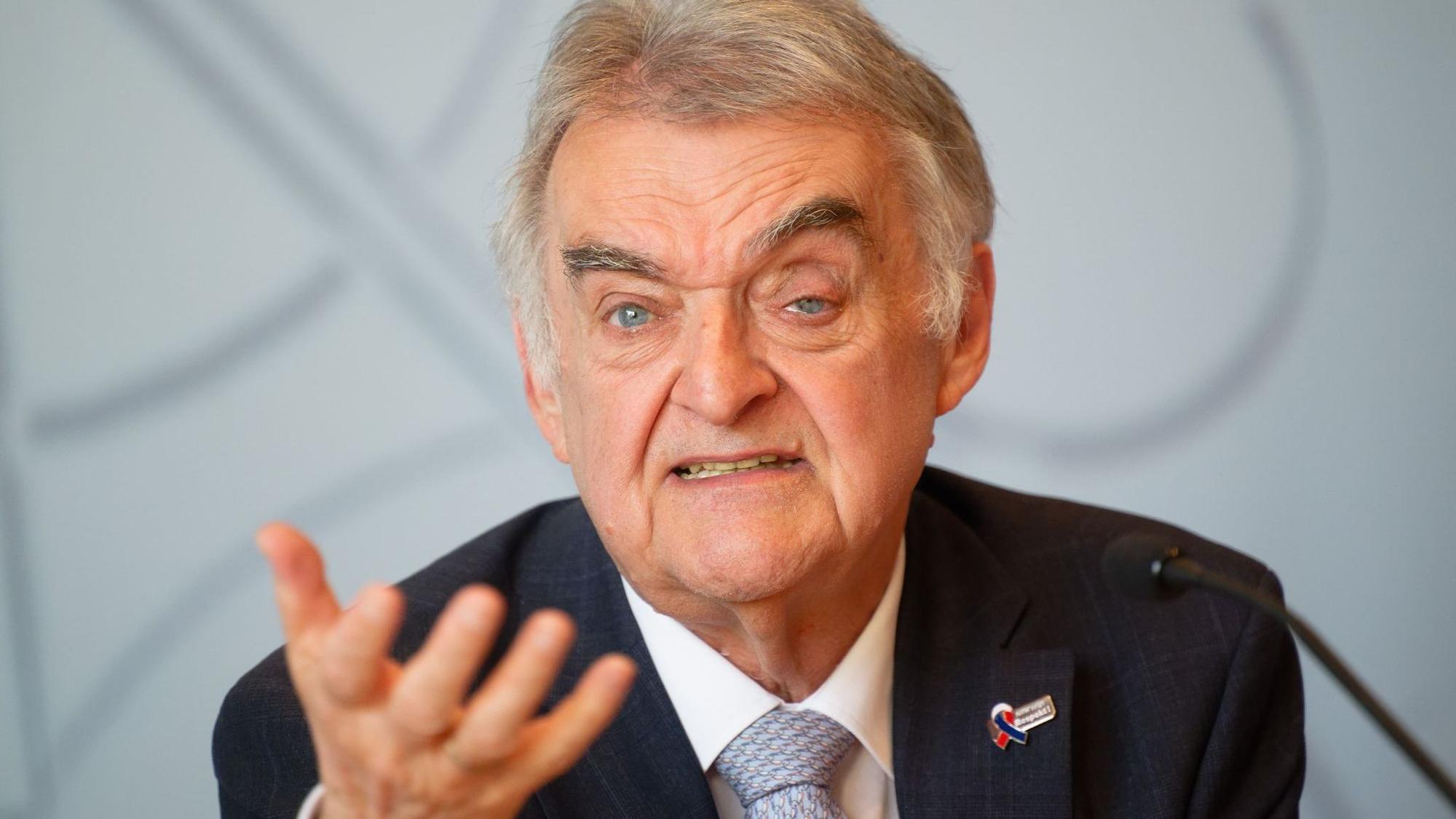 Reul: keine Toleranz für „Lust auf Chaos“ in NRW