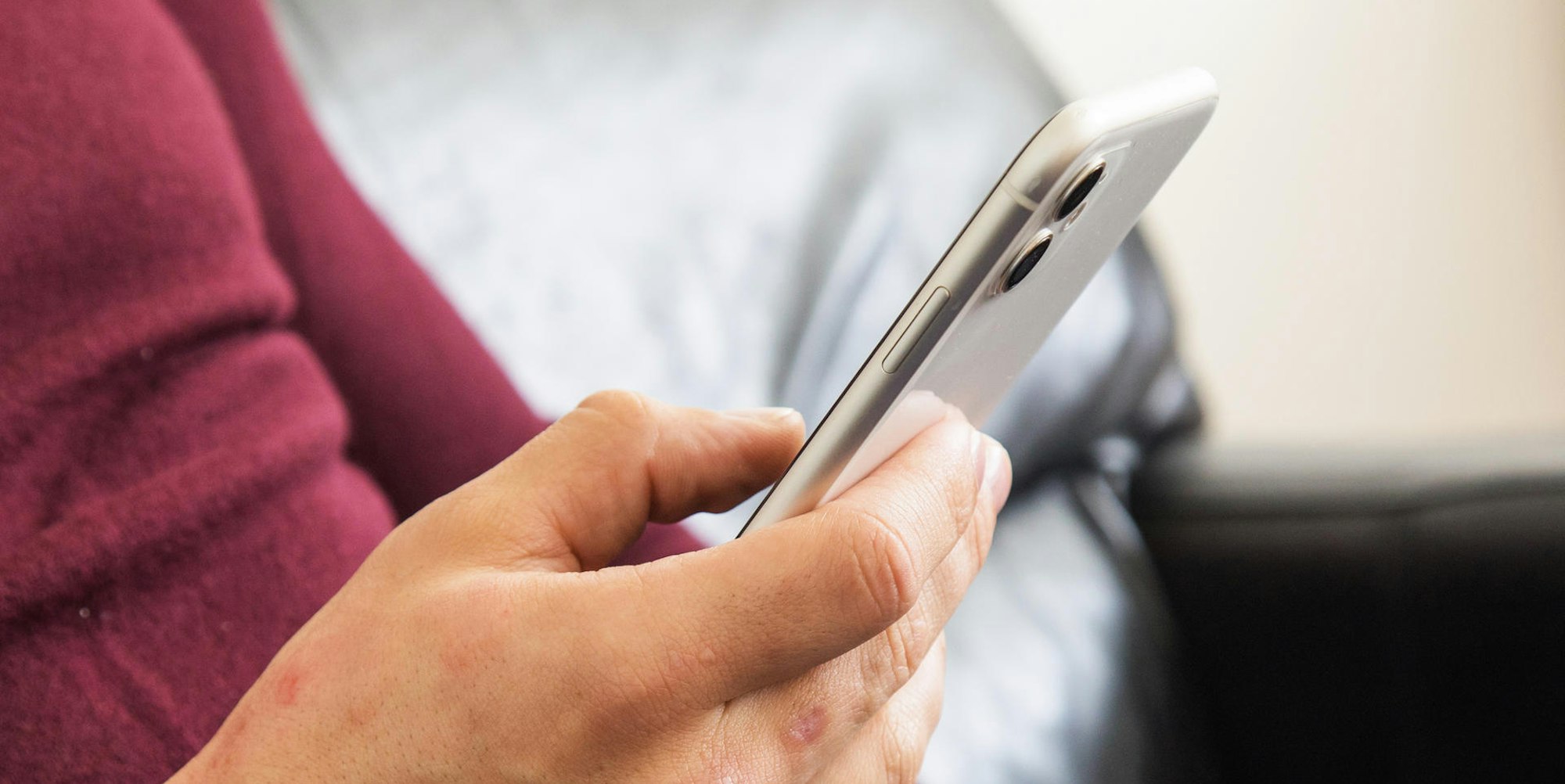 Aplle Iphone Sysmbol 280122