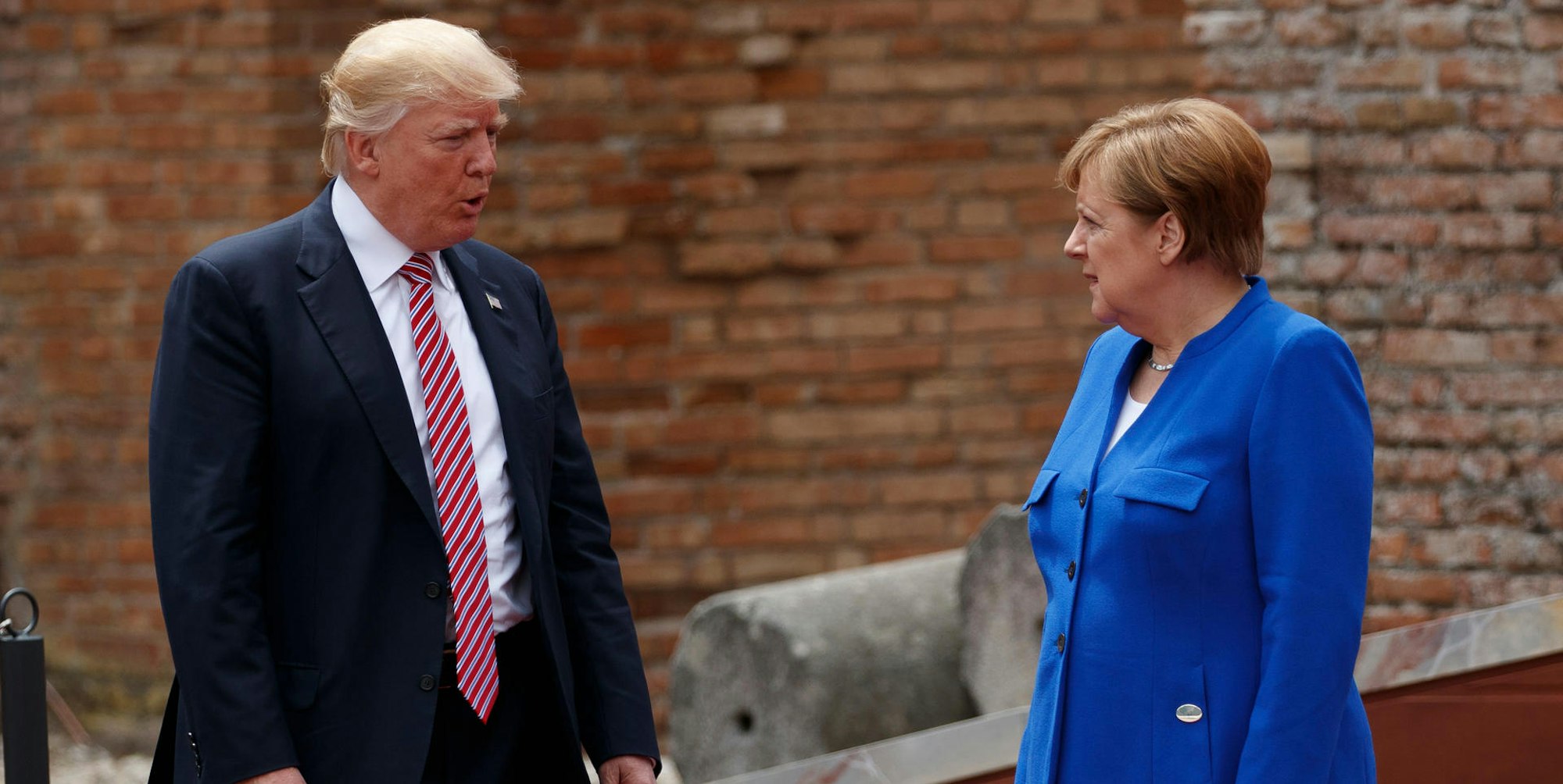Trump Merkel dpa