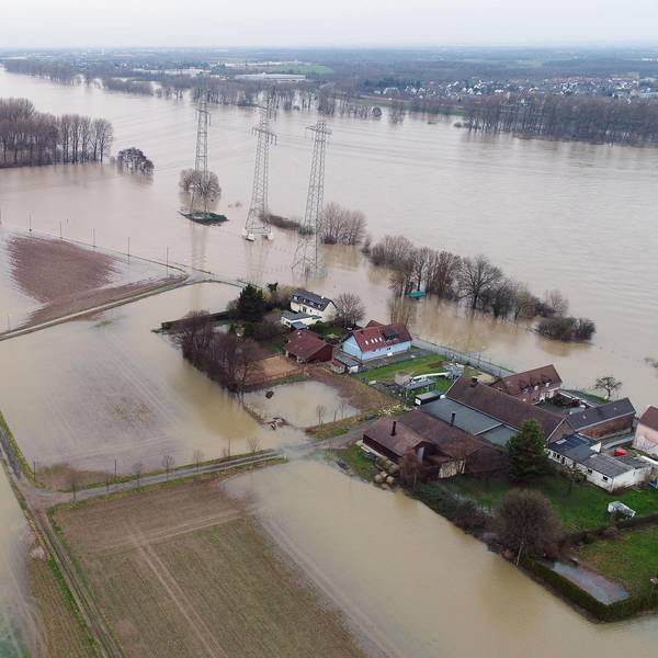 Hochwasser Köln-Kasselberg dpa