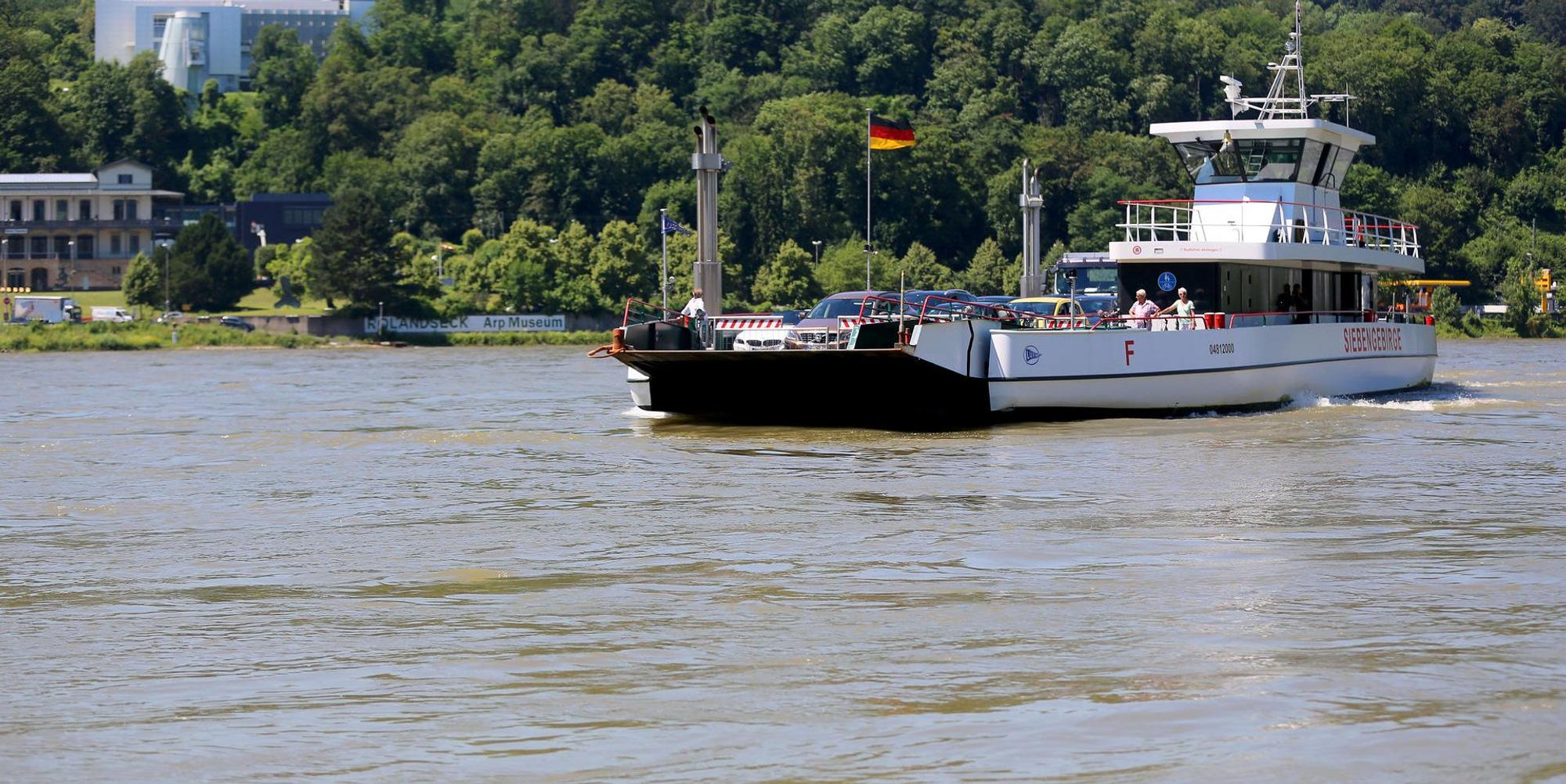 Faehre_Siebengebirge