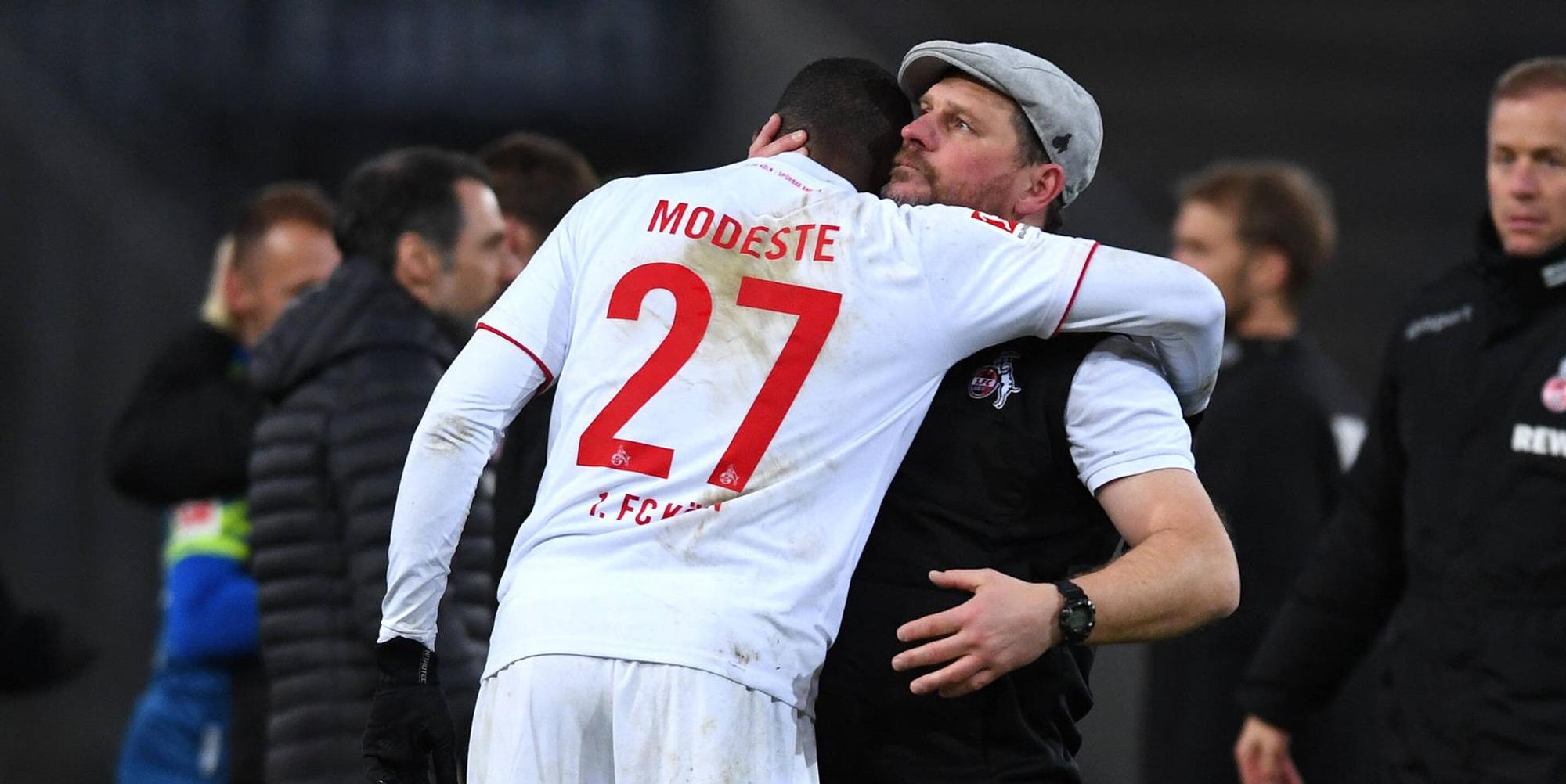 Modeste_Baumgart_Umarmung
