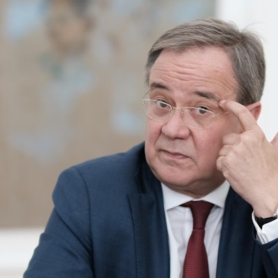 Lashet ksta GRÖNERT