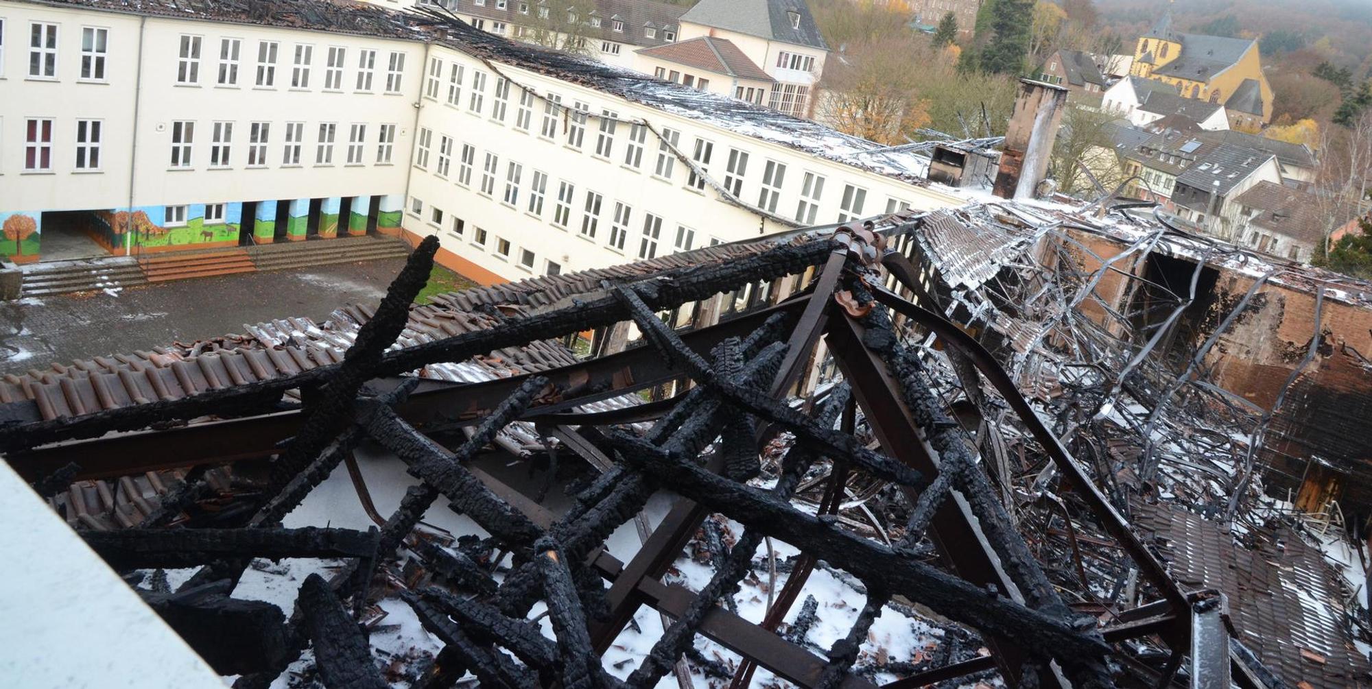 Brand Schleidener Gymnasium1