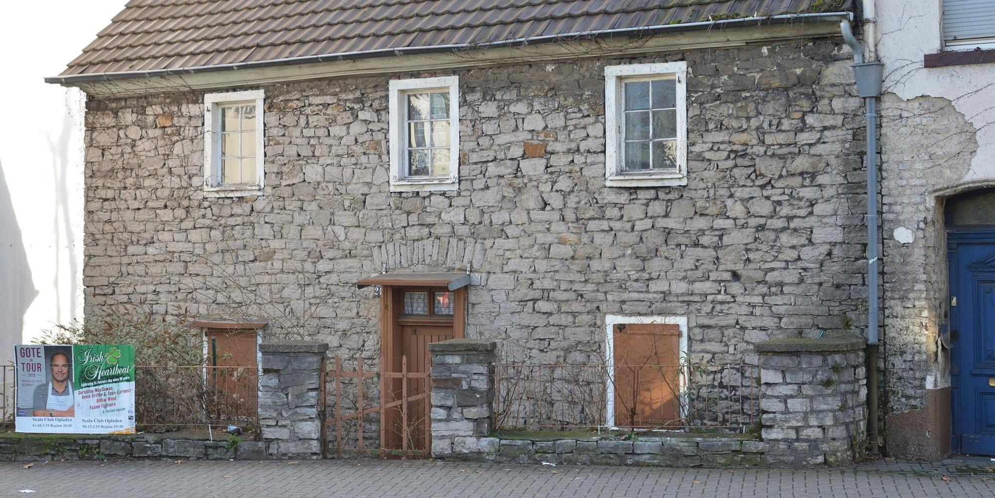 Haus in Bergisch Gladbach I