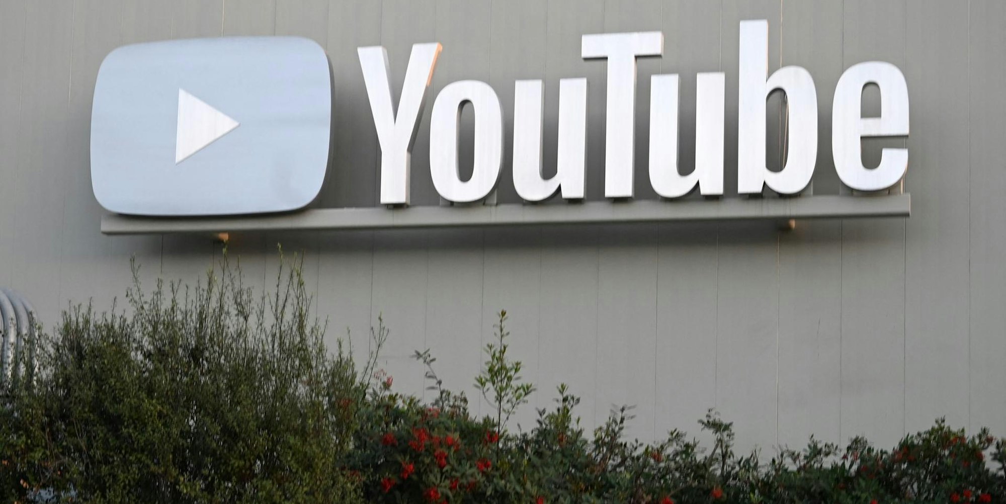 youtube la