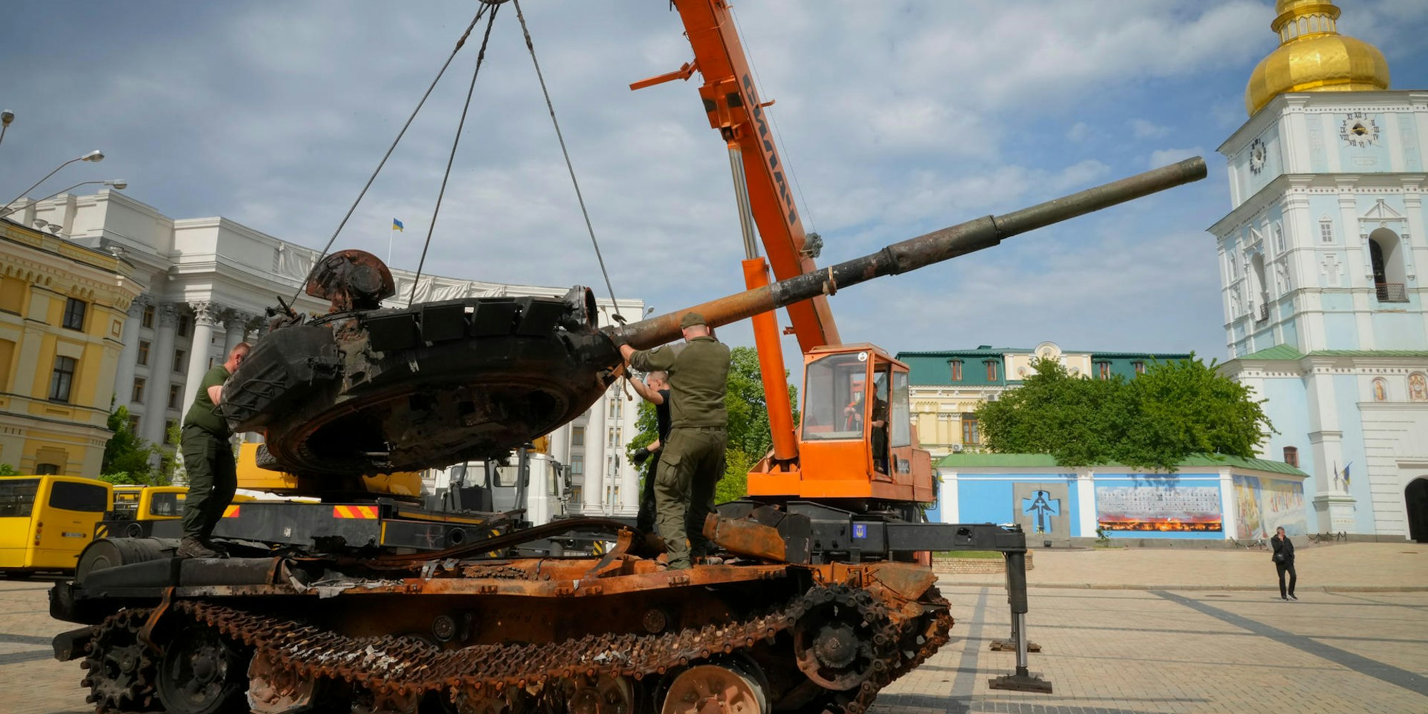 Kiew Panzer Denkmal 230522