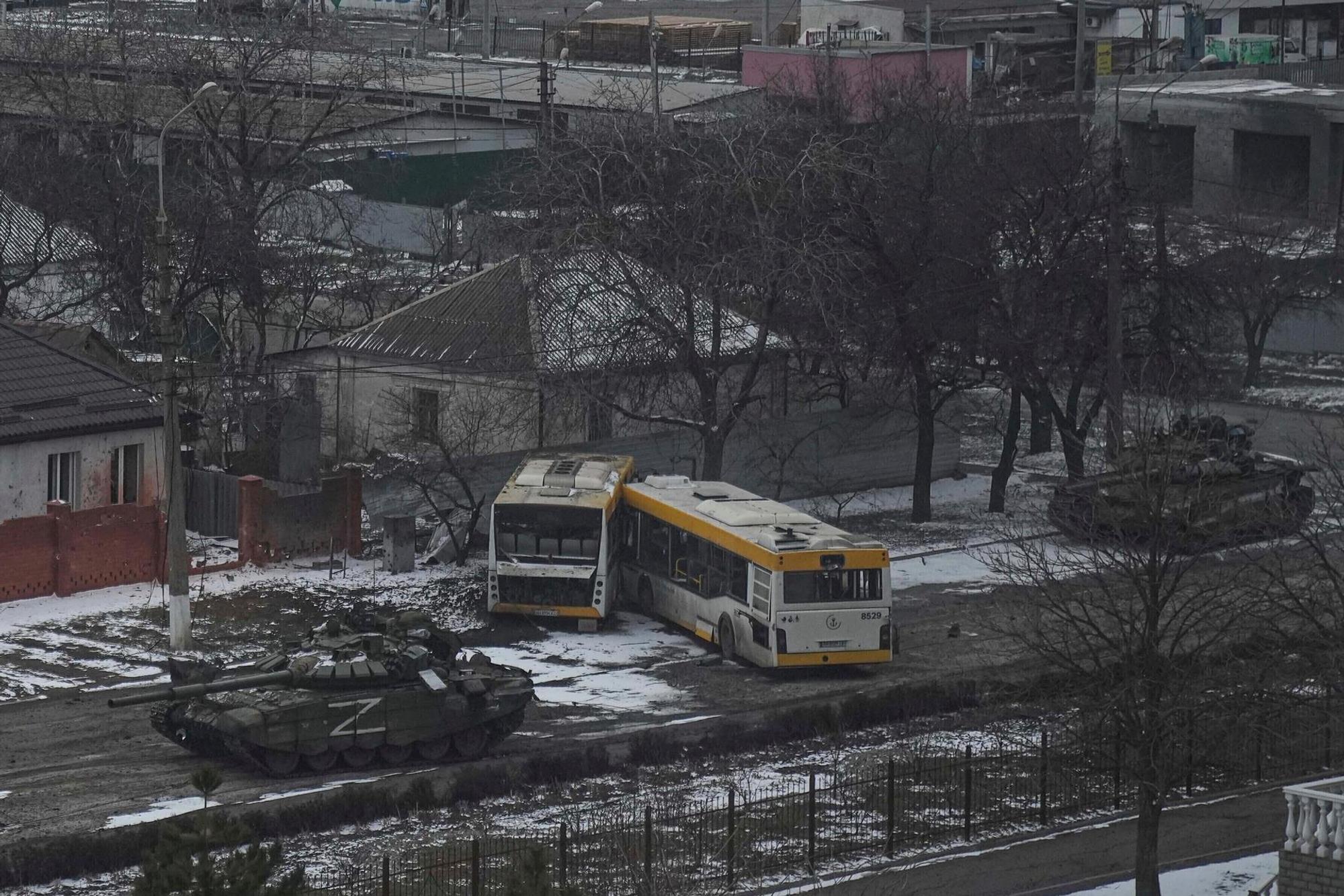Bild Ukr Panzer Mariupol 1103