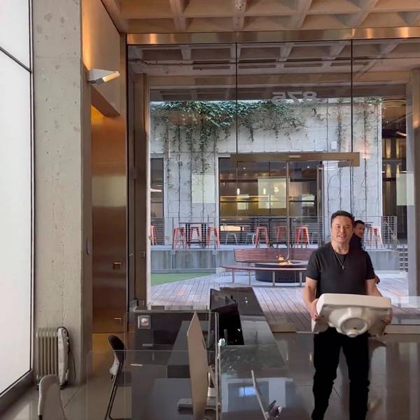 Elon Musk Waschbecken 261022