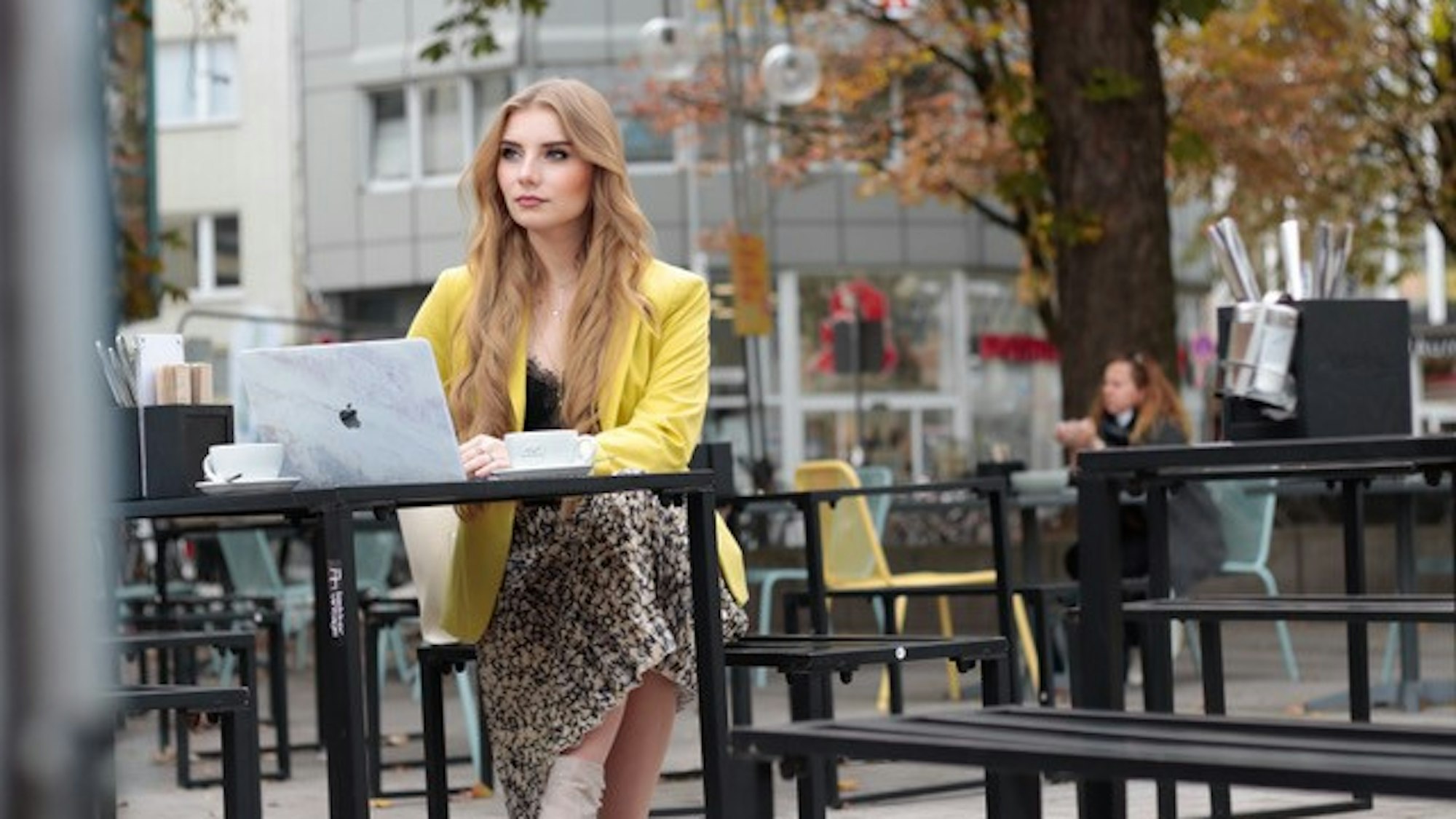 Die 29-jährige Madeleine Heuts aus Köln hat während ihres Jura-Studiums das Start-up Raketenstart gegründet.